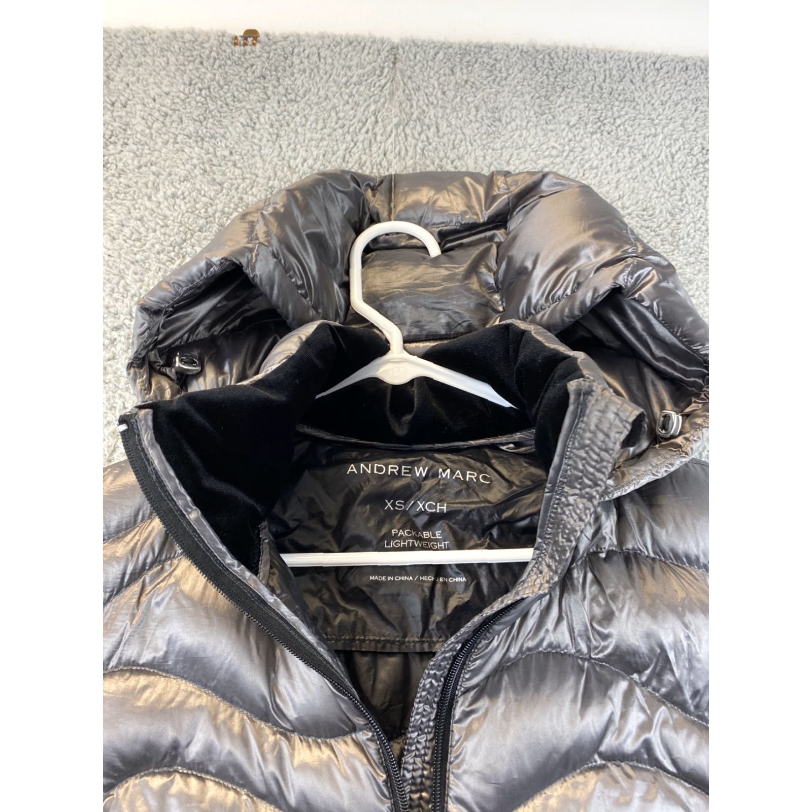 Andrew Marc Andrew Marc Women's Long XS Hoodie Puff Long Jacket Metal / 79-7 Size XS / US 0-2 / IT 36-38 - 3 Thumbnail