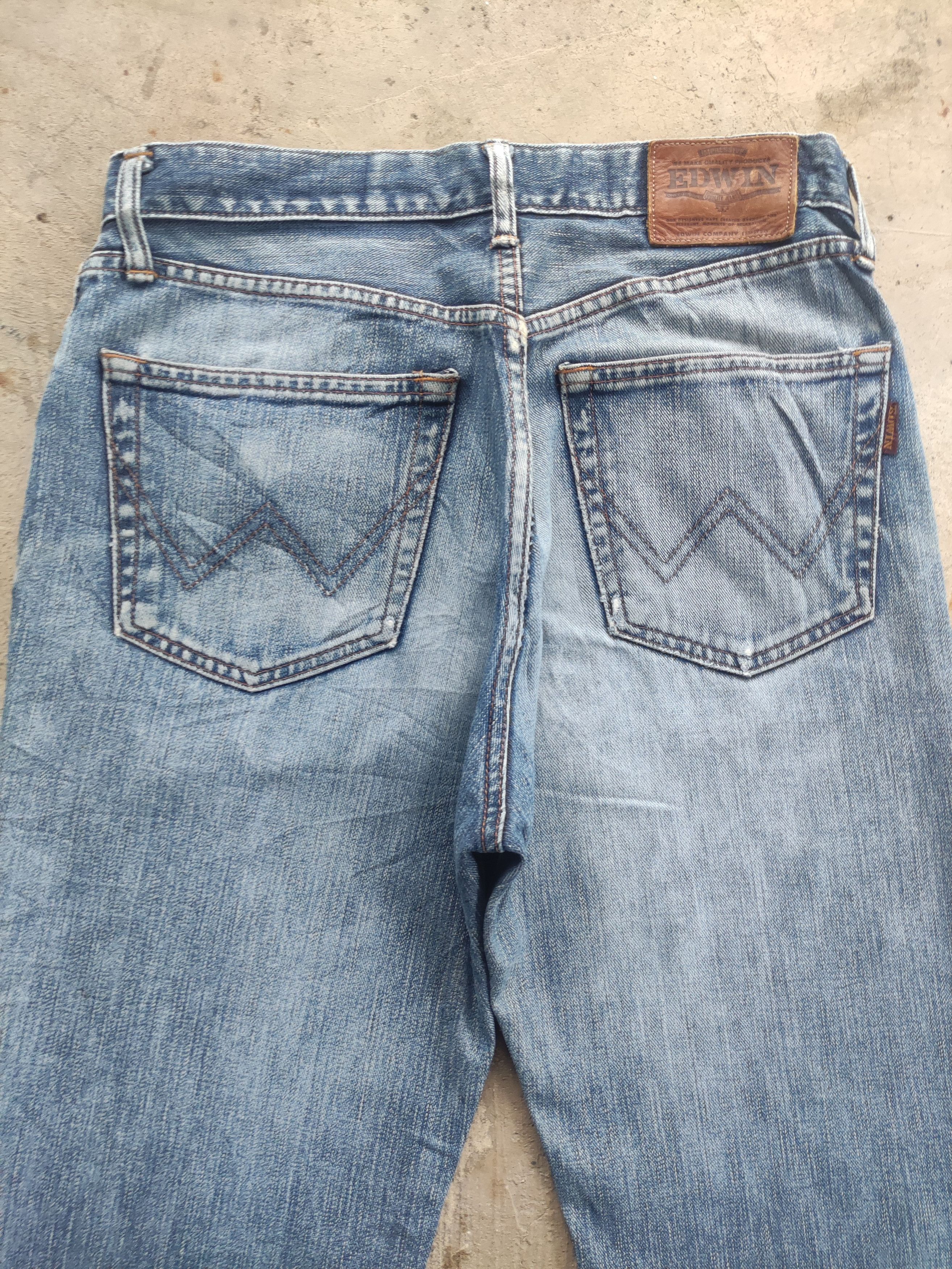 Edwin Vintage Edwin Japan Distressed Faded Denim Pants W31 Size US 31 - 10 Thumbnail