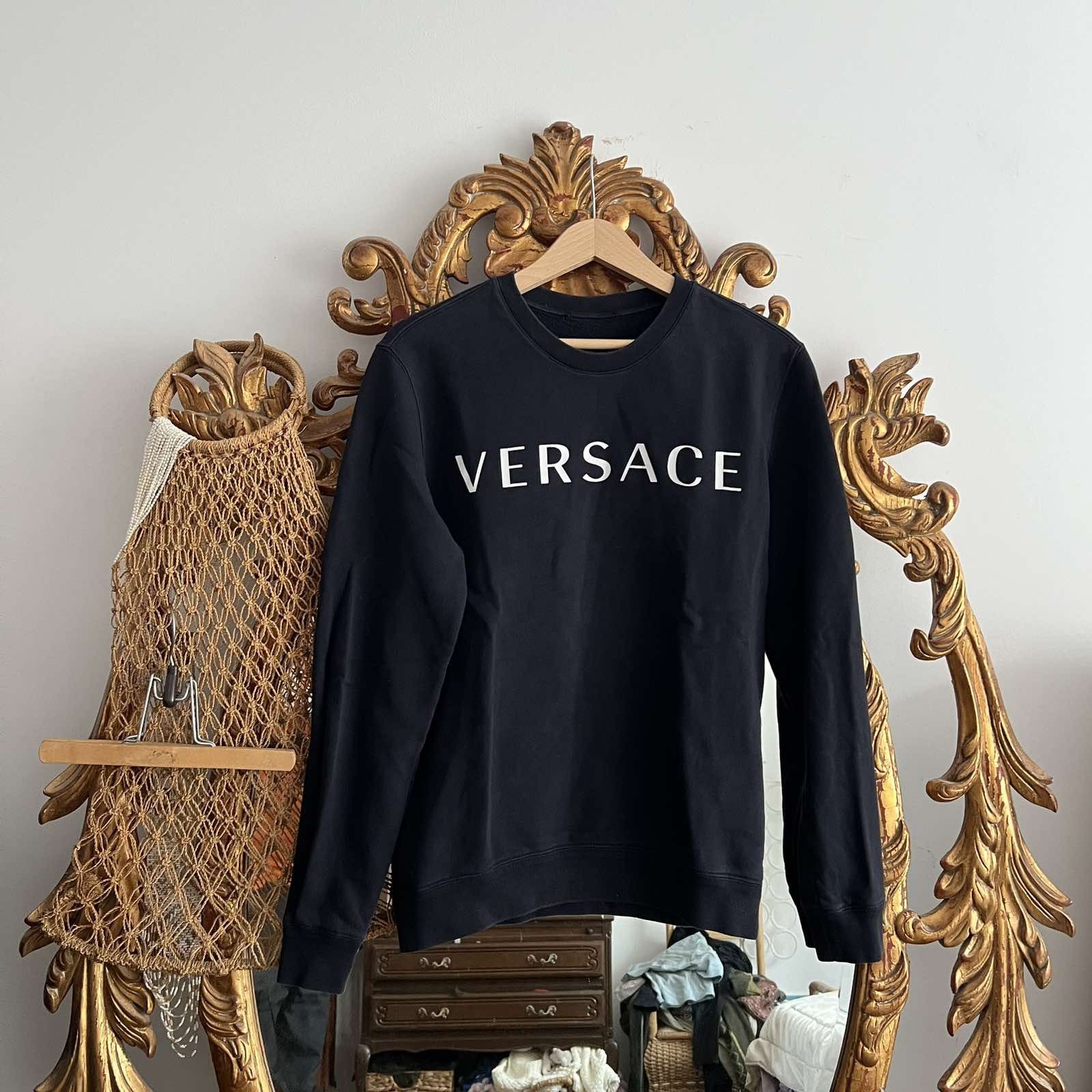 Versace Versace Jeans Couture Sweatshirt XS Size XS / US 0-2 / IT 36-38 - 1 Thumbnail
