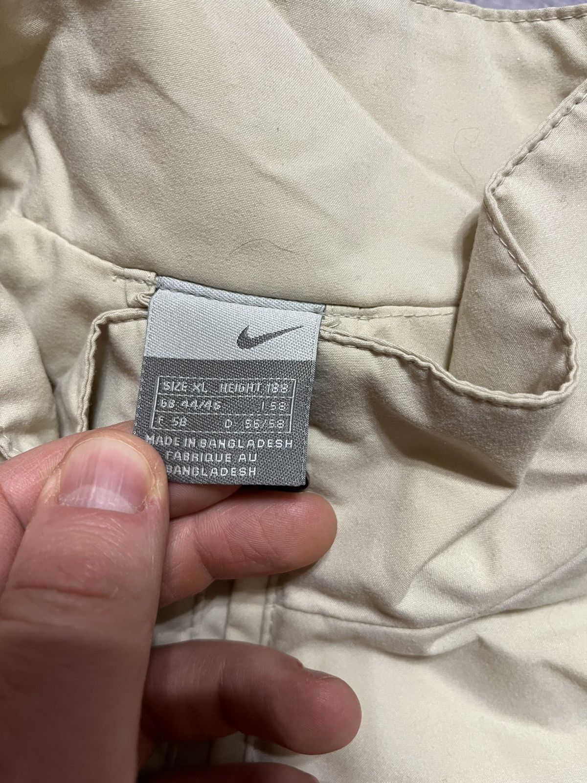 Nike Vintage Nike beige jacket Size US XL / EU 56 / 4 - 6 Thumbnail