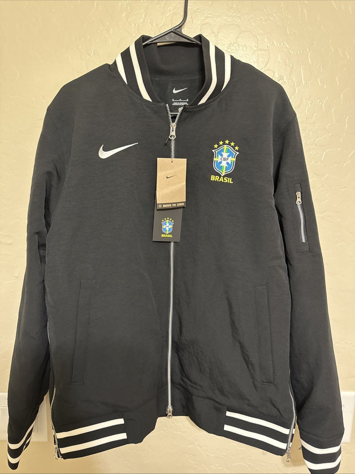 Nike Nike brazil bomber jacket Size US M / EU 48-50 / 2 - 1 Thumbnail