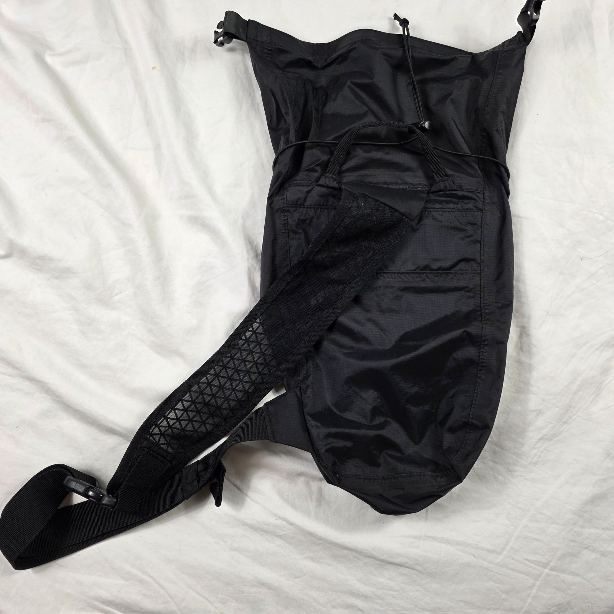 Other Cabin Zero ADV Dry 11 Black Waterproof Dry Bag Backpack Ligh Size ONE SIZE - 8 Thumbnail