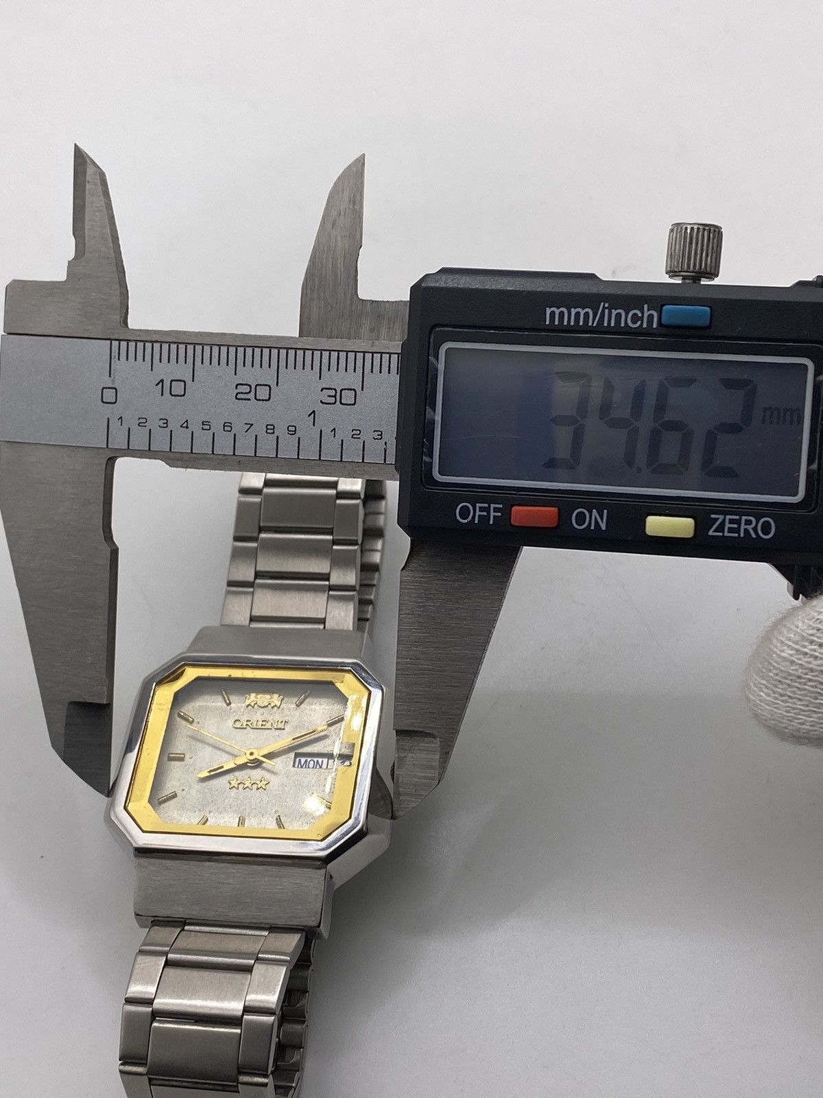 Orient Vintage Orient Gray Dial Men’s Wristwatch Size 34 - 8 Thumbnail