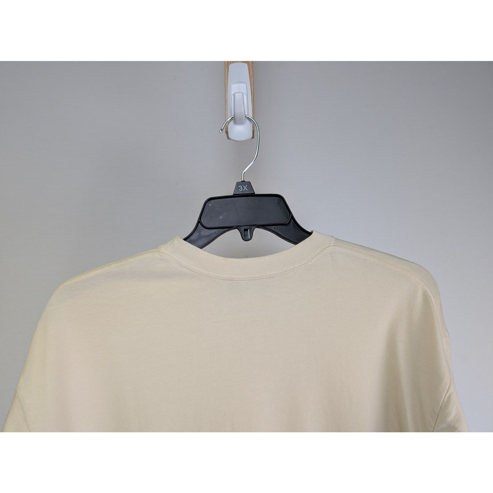 Balenciaga o1rshd1 BAL Back Hem Vintage Jersey Sweatshirt in Beige Size US M / EU 48-50 / 2 - 8 Thumbnail