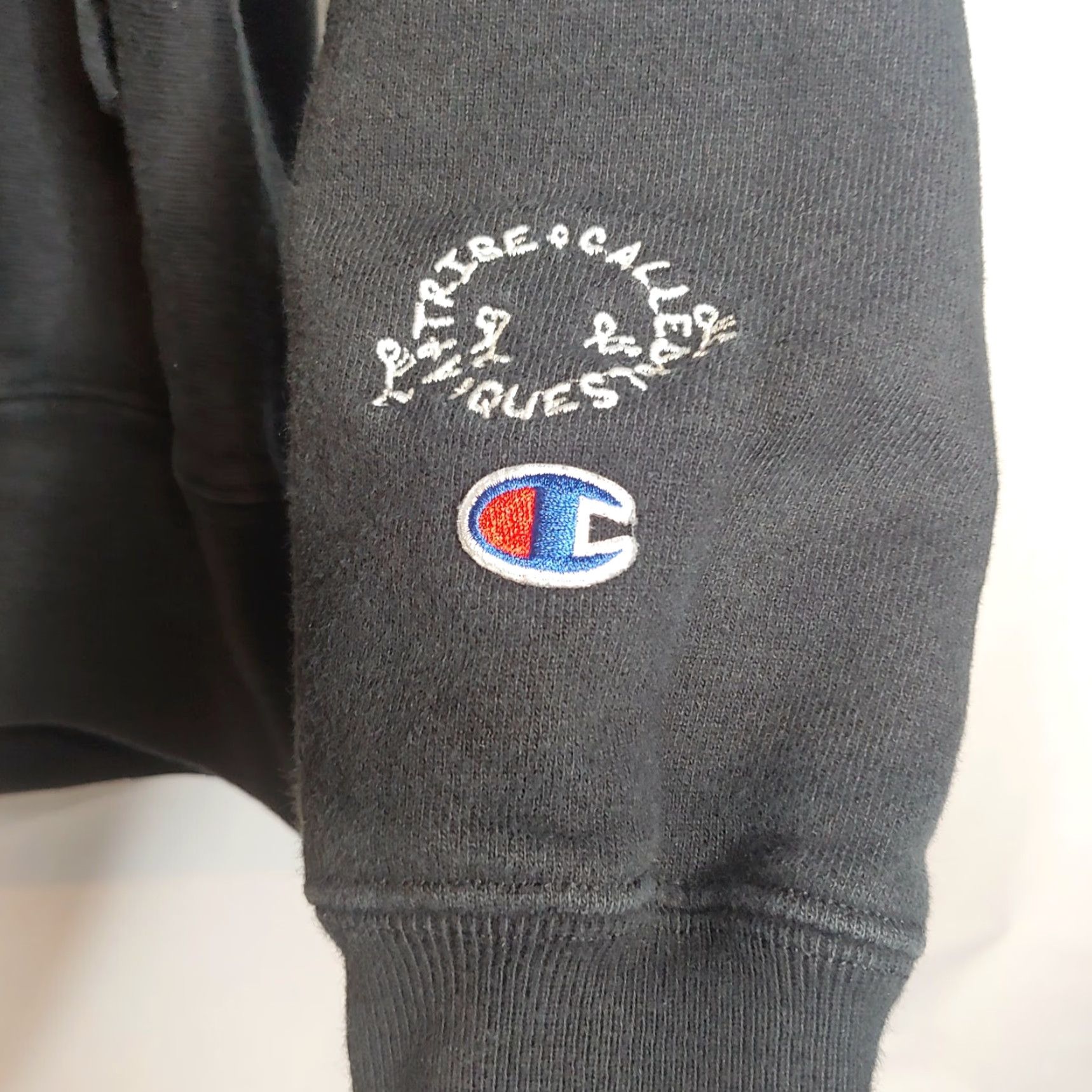 Champion VINTAGE Champion Reverse Weave Sweatshirt Hoodie A Tribe Called Quest Mens Medium Black 90s Hip Hop Band Size US M / EU 48-50 / 2 - 3 Thumbnail