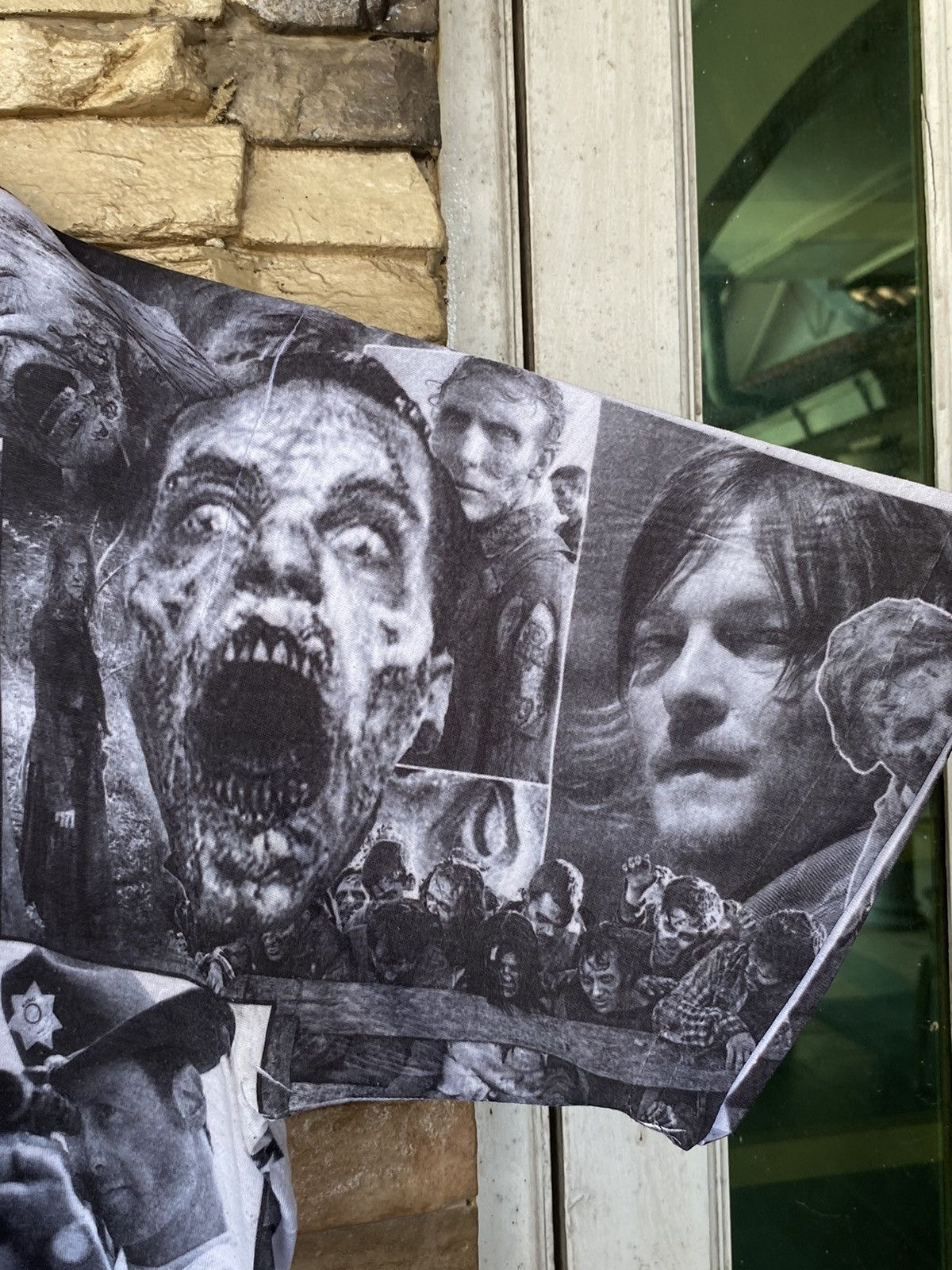 Vintage Rare The Walking Dead Fullprint Movie Series Tees Size US XL / EU 56 / 4 - 3 Thumbnail