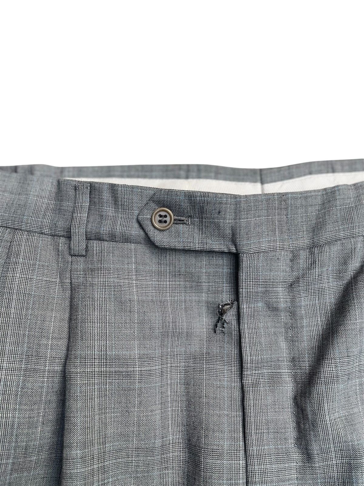 Burberry 80s Burberry’s Made in Italy Wool Trousers - Grey Checkered Size US 32 / EU 48 - 4 Thumbnail