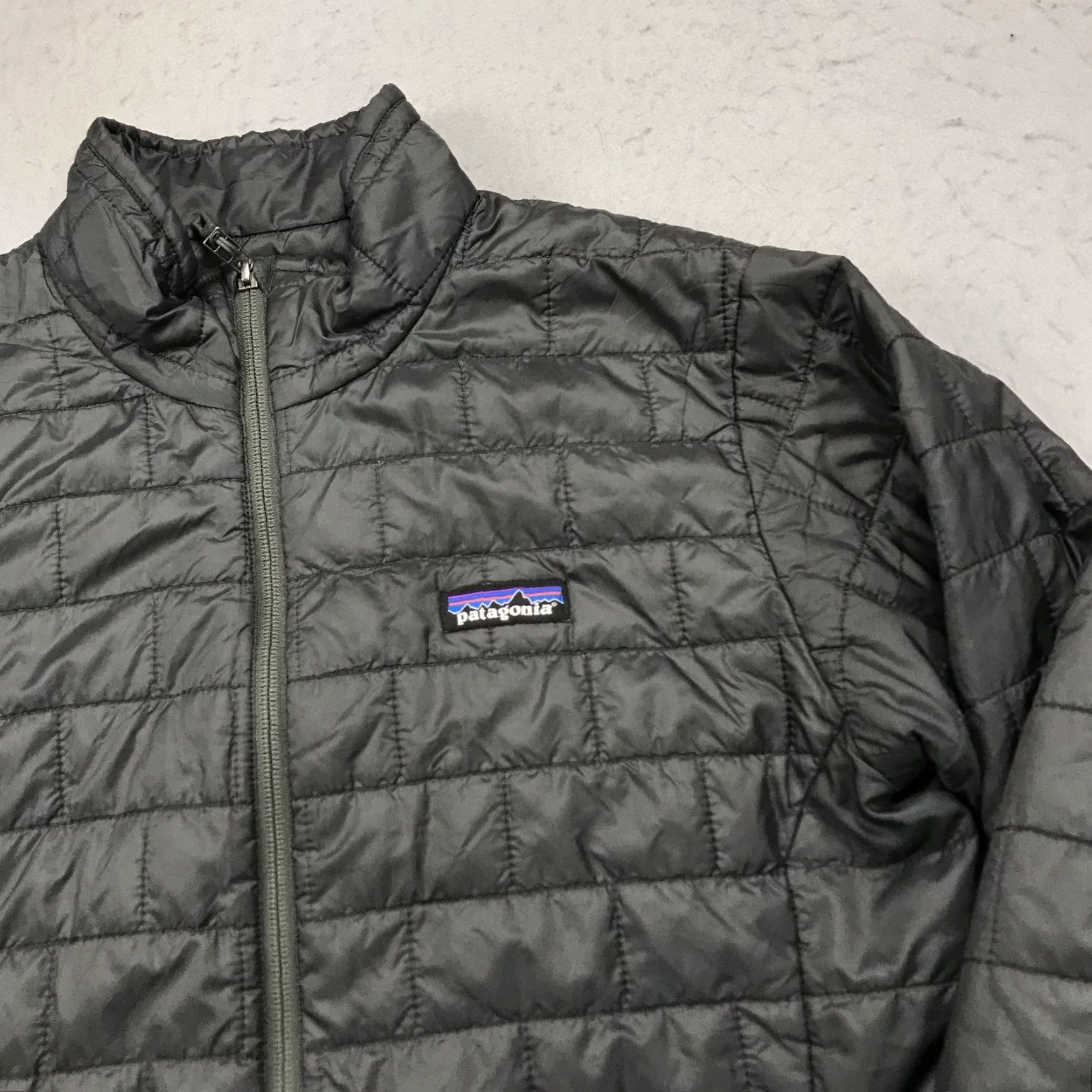 Patagonia Patagonia Jacket Mens Small Gray Nano Puff Primaloft Full Zip Puffer Logo Hiking Size US S / EU 44-46 / 1 - 3 Thumbnail