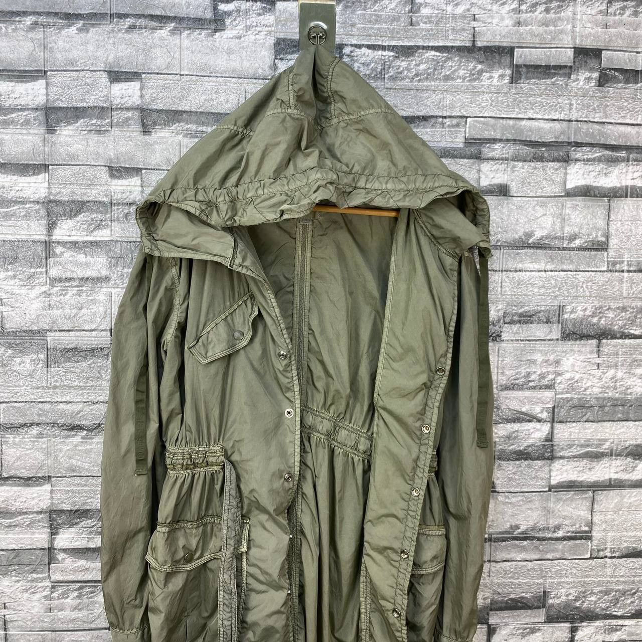 Diesel Black Gold RARE DIESEL WRINKLE NYLON UTILITY PARACHUTE PARKAS Size US L / EU 52-54 / 3 - 17 Thumbnail
