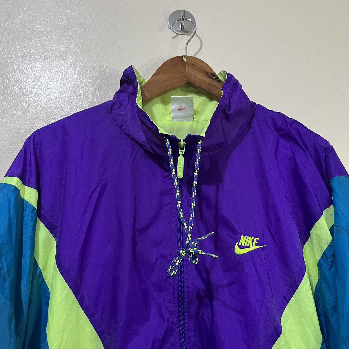 Nike 90's Nike Tritone Zip Up Windbreaker Jacket Size US XL / EU 56 / 4 - 2 Thumbnail