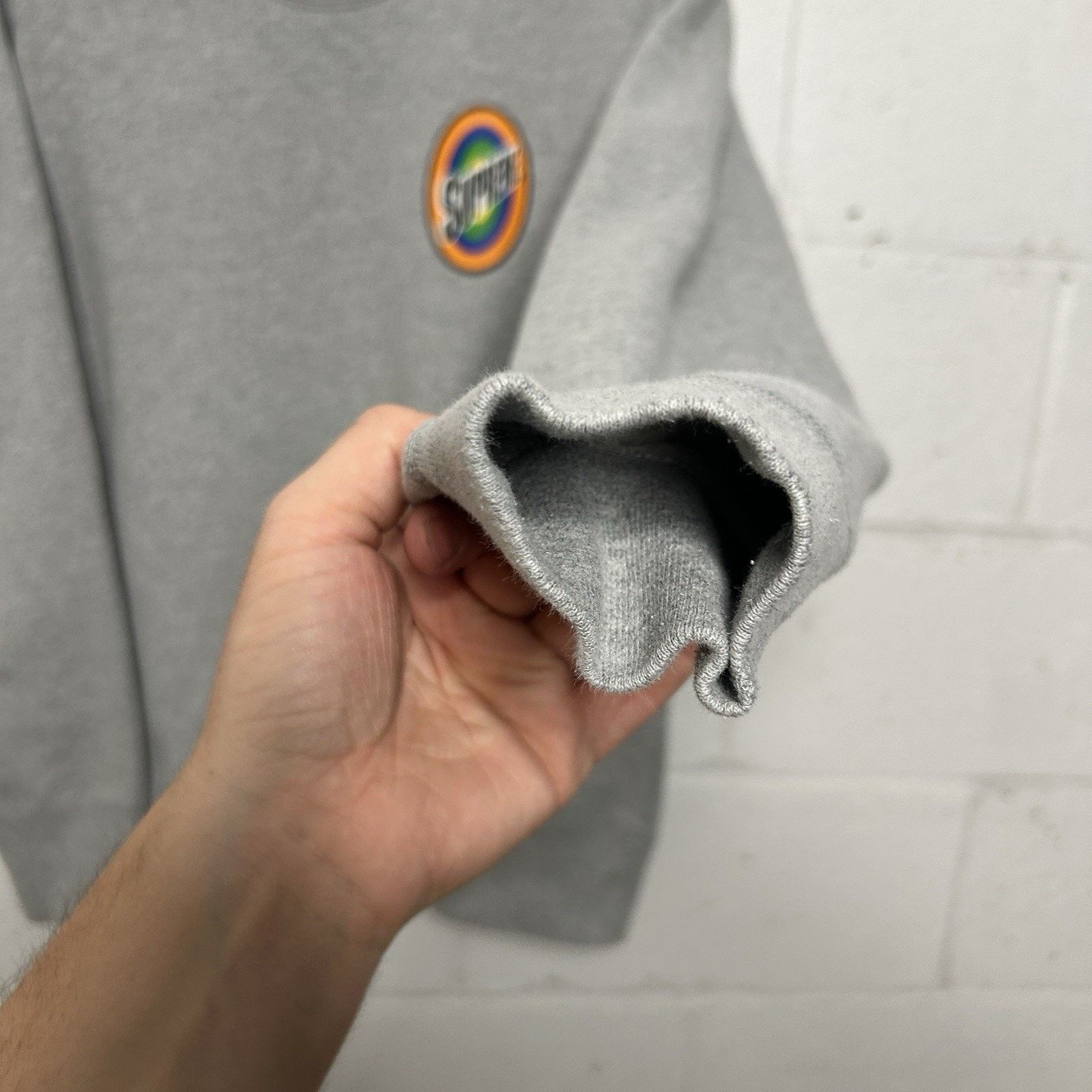 Supreme Supreme Tide Spin Logo Crewneck Sweatshirt “Grey” SS16 Size US M / EU 48-50 / 2 - 5 Thumbnail