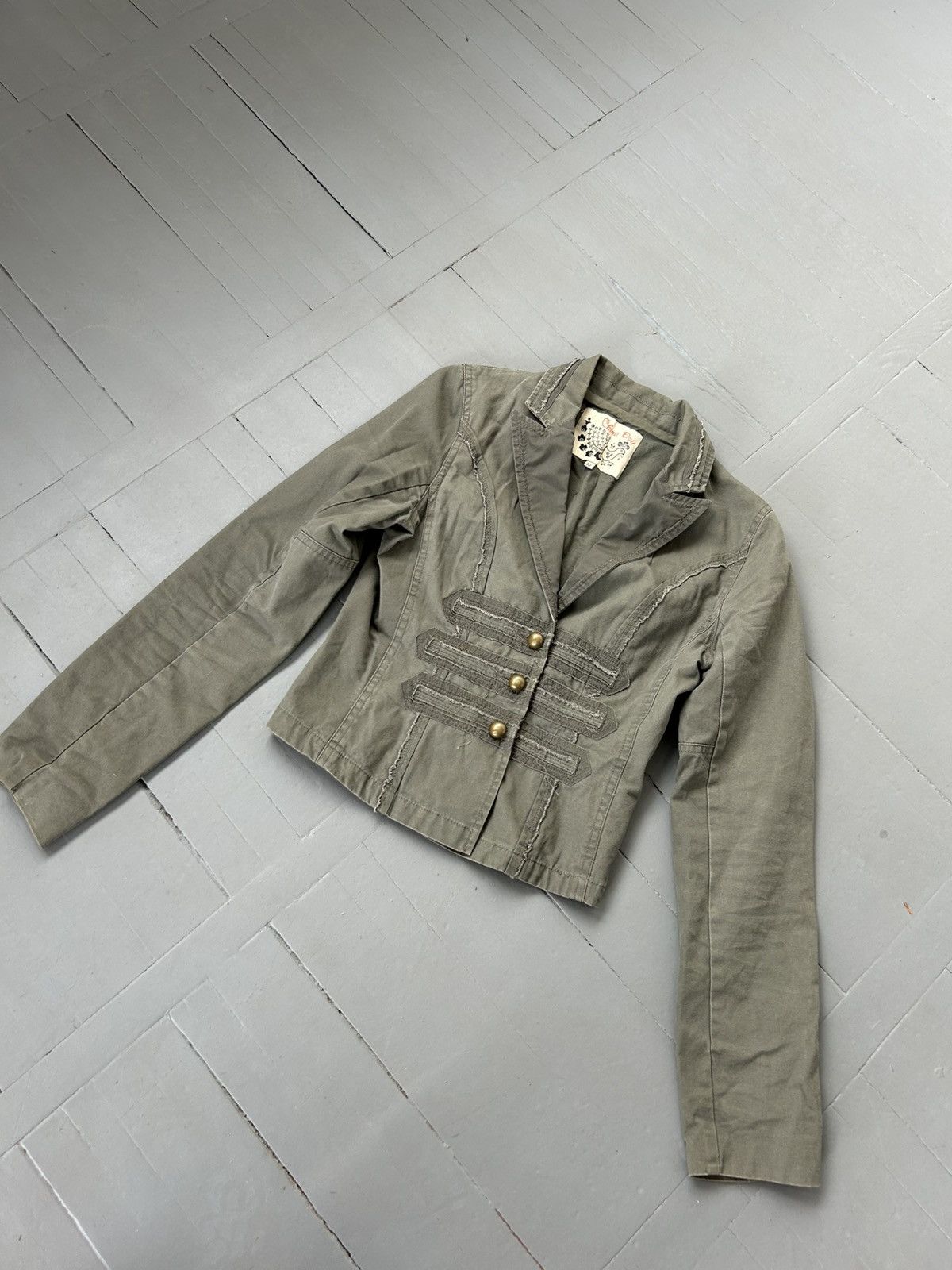 Japanese Brand × Vintage Vintage khaki crop blazer Japanese style Size M / US 6-8 / IT 42-44 - 2 Thumbnail