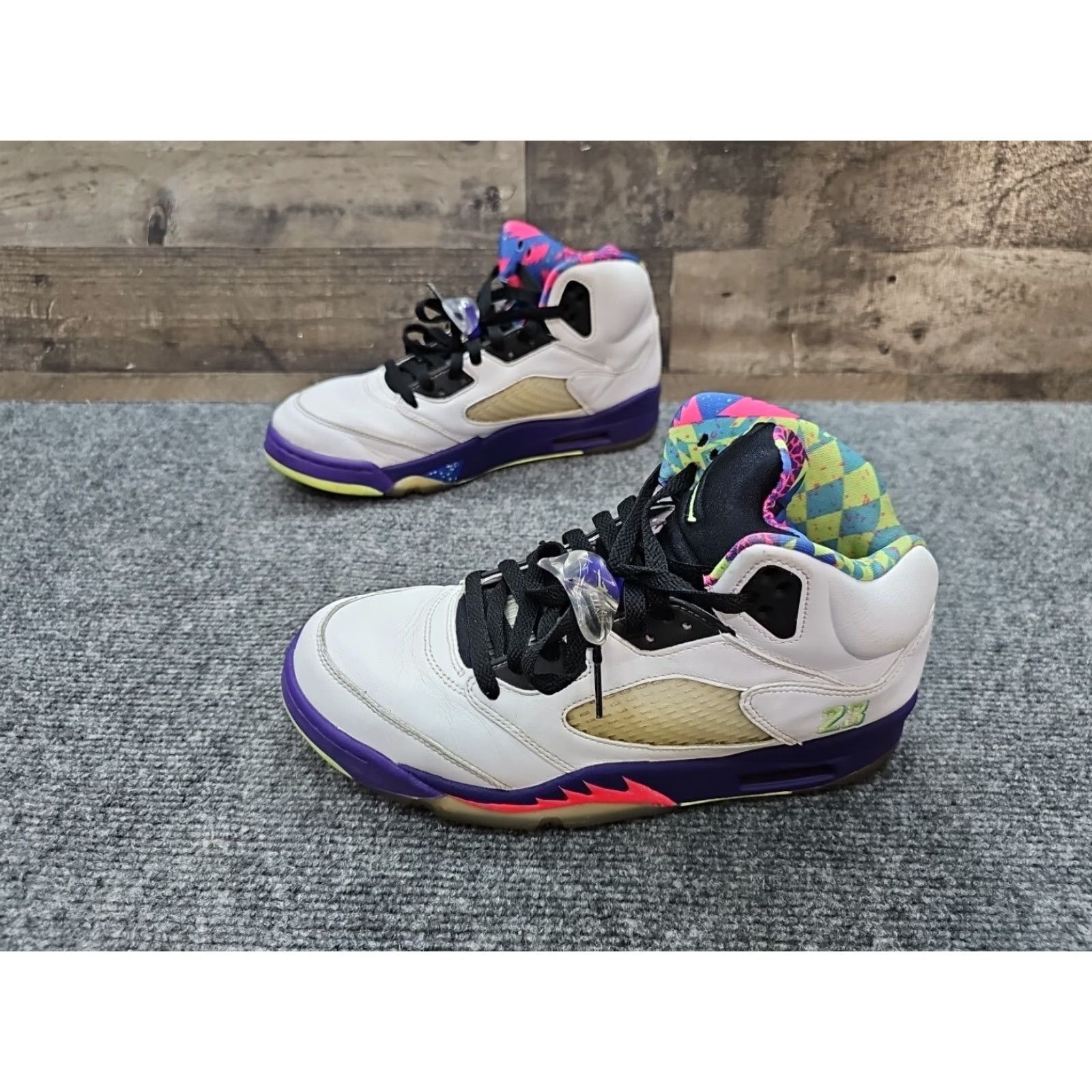 Jordan Brand Jordan 5 Retro Alternate Bel-Air 2020 Size 9.5 Men Sneakers White Size US 9 / EU 42 - 7 Thumbnail