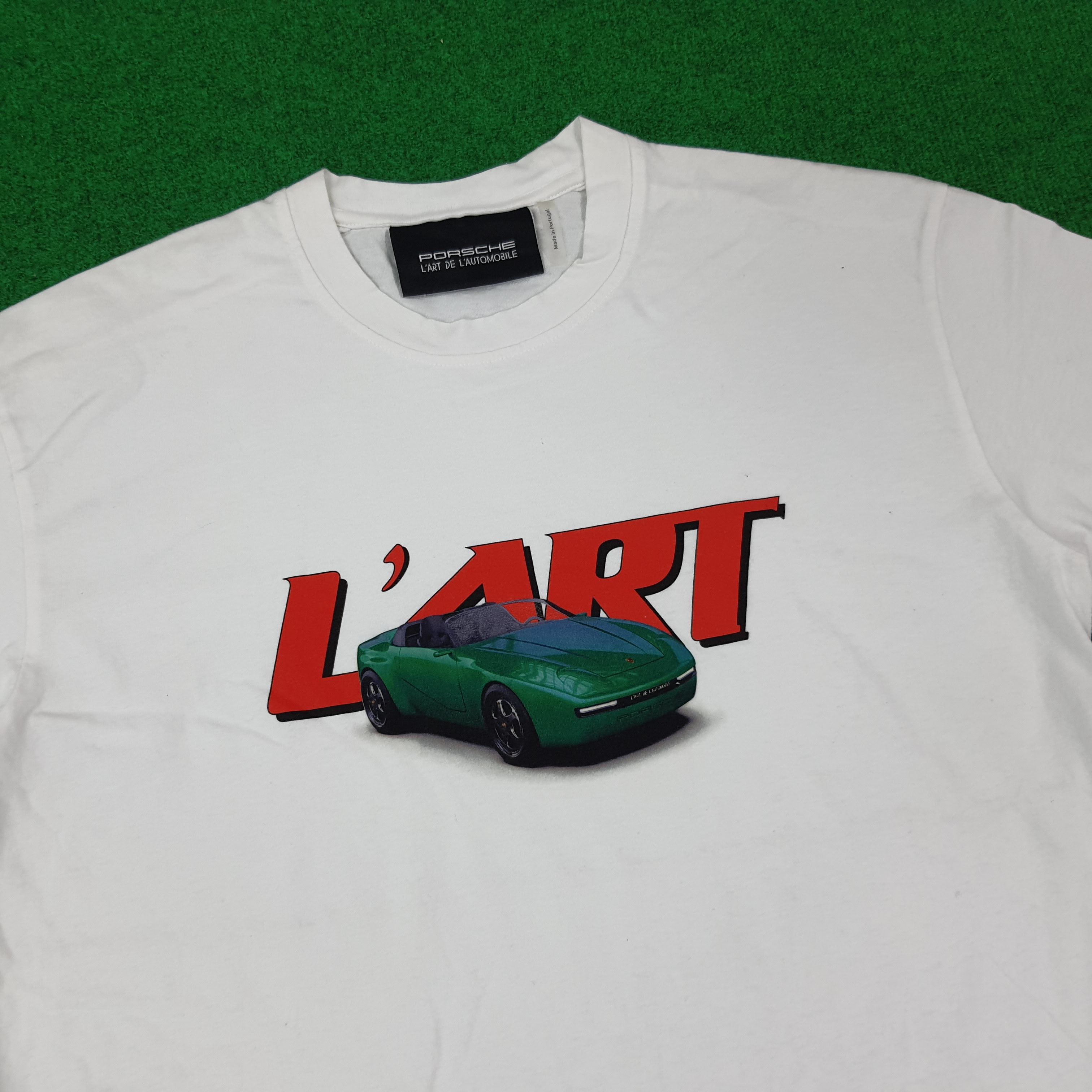 Porsche Design Vintage KAR LÁrt Porsche 924S Official Tshirt C276N69 Size US L / EU 52-54 / 3 - 2 Thumbnail