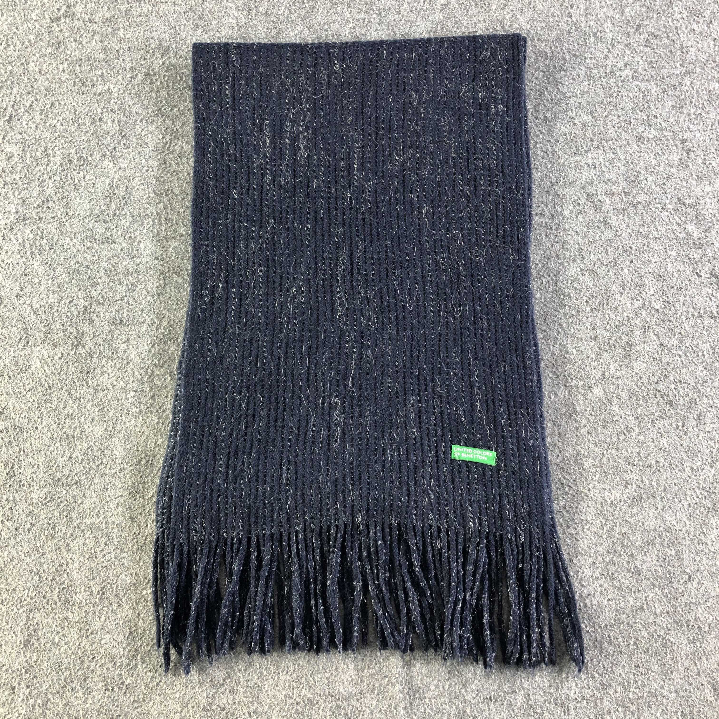 United Colors Of Benetton United Colors Of Benetton Scarf / Muffler / Neckwear P457 Size ONE SIZE - 3 Thumbnail