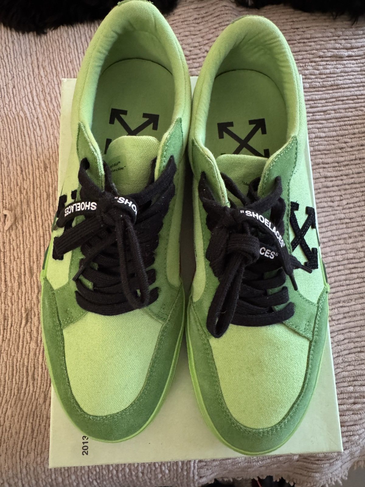 Off-White SV Exclusive Low Vulcaniz Green & Black Size US 11 / EU 44 - 5 Thumbnail