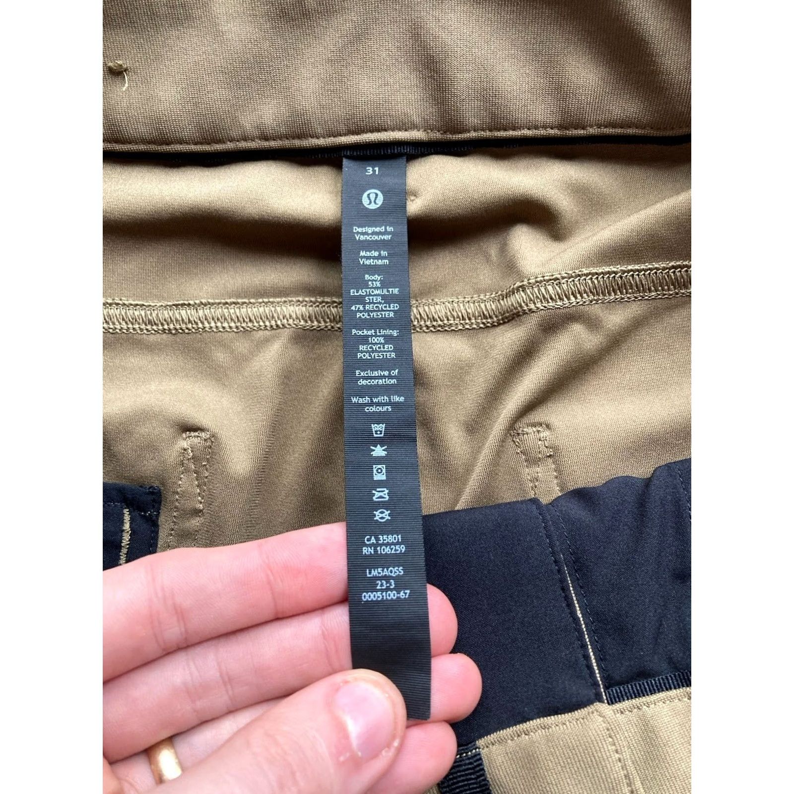 Lululemon Lululemon ABC Slim Fit 5-Pocket Pants Mens 31x31 Beige Chino Straight 5-Pocket Logo Zipper Flat Front Classic Regular Size US 31 - 6 Thumbnail