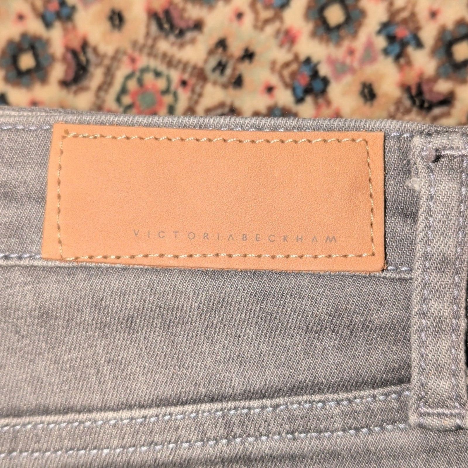 Victoria Beckham Victoria Beckham Classic Gray Jeans Womens Size 27 Size 27" / US 4 / IT 40 - 4 Thumbnail