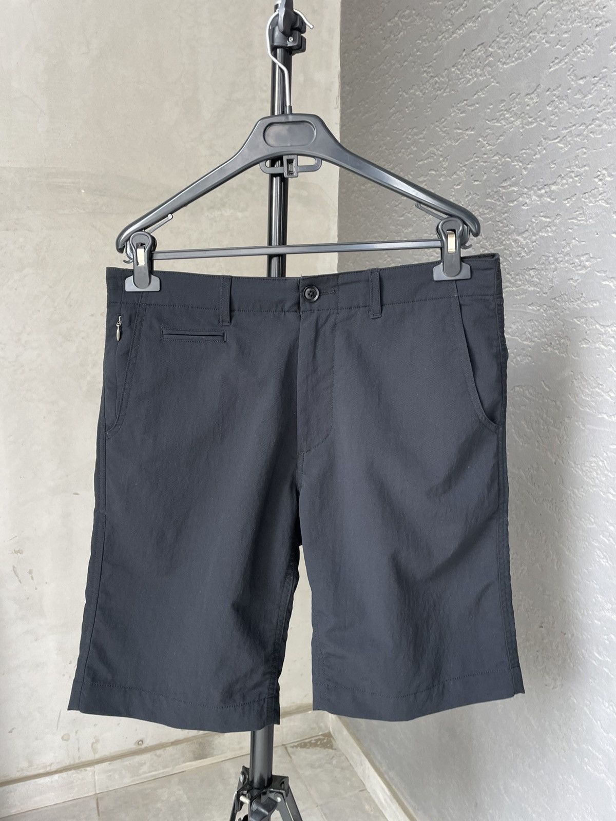 Nanamica Nanamica Wind Shorts SUDS407 | Grailed