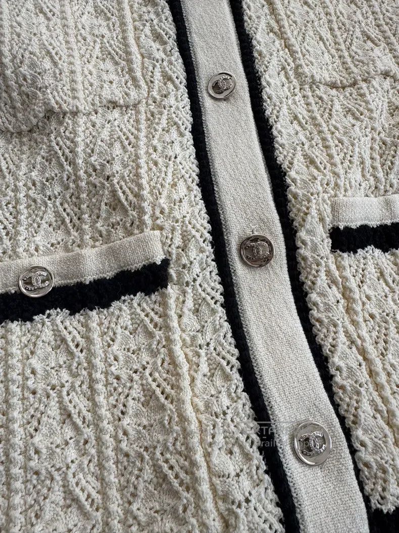 Chanel Chanel Off-white cardigan coat Size XS / US 0-2 / IT 36-38 - 4 Thumbnail