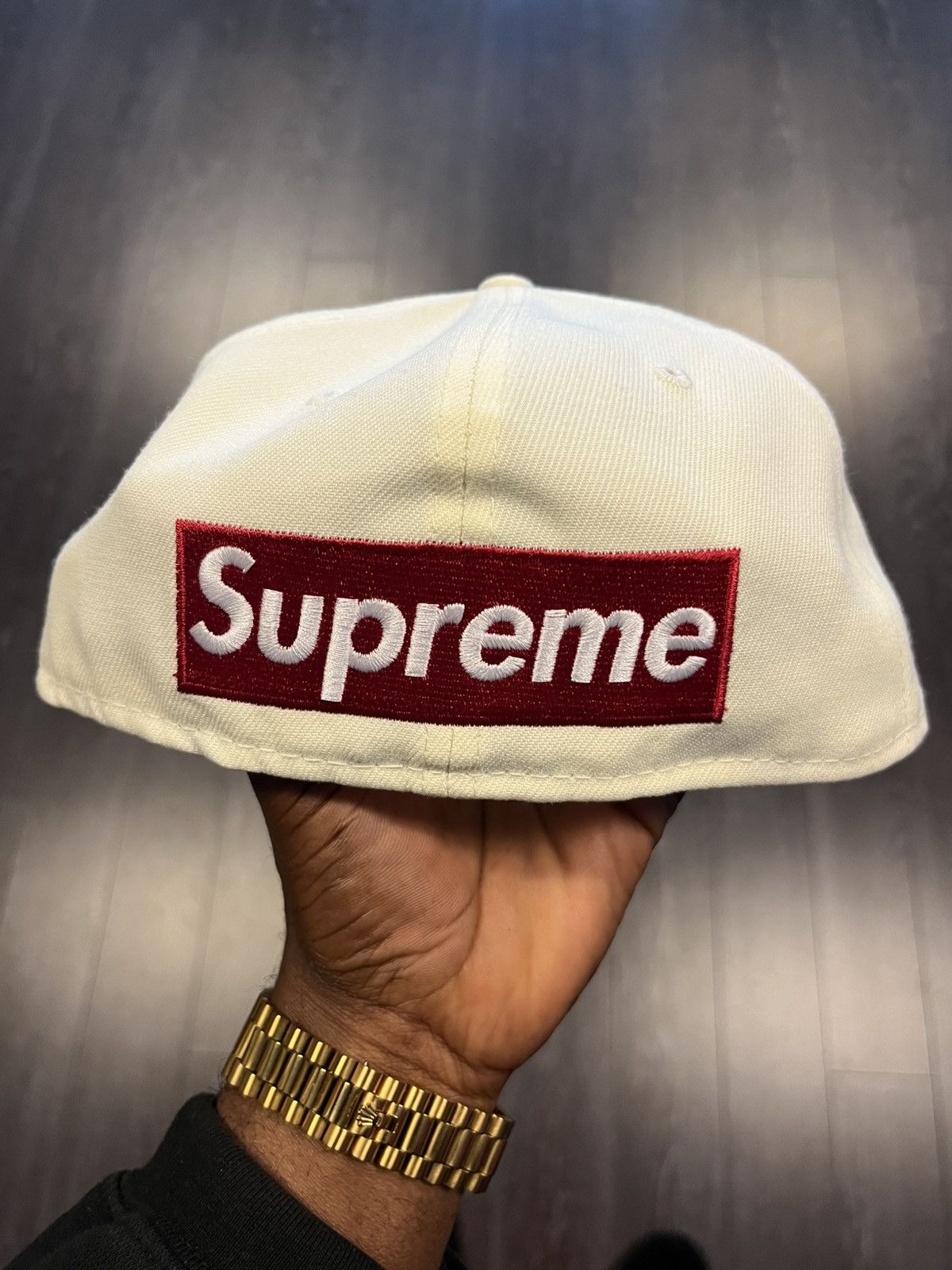 New Era × Supreme Supreme Reverse Box Logo New Era 7 1/4 Size ONE SIZE - 3 Thumbnail