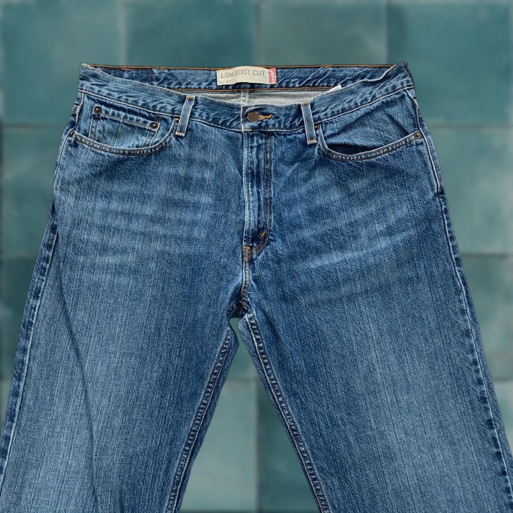 Levi's Levi's 527 Jeans Mens 38x32 Low Rise Bootcut Medium Wash Blue Denim Grunge Y2K Size US 38 / EU 54 - 1 Thumbnail