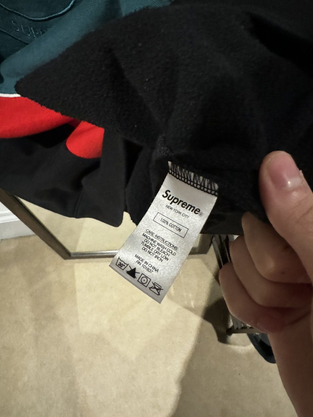 Supreme Supreme Milan Hoodie Size US XL / EU 56 / 4 - 4 Thumbnail