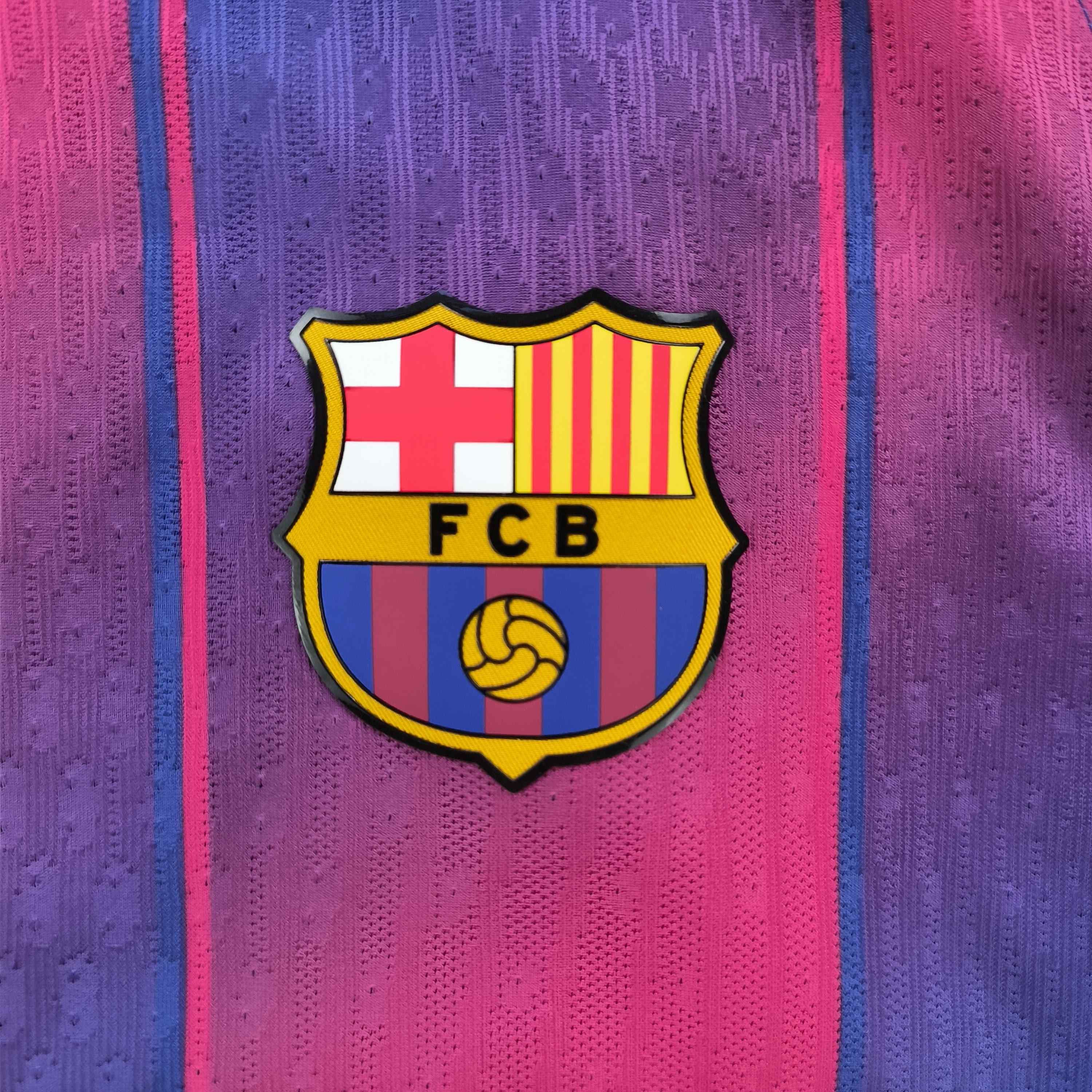 Nike FC Barcelona 2025-26 Nike home Yamal football jersey size M Size US M / EU 48-50 / 2 - 4 Thumbnail