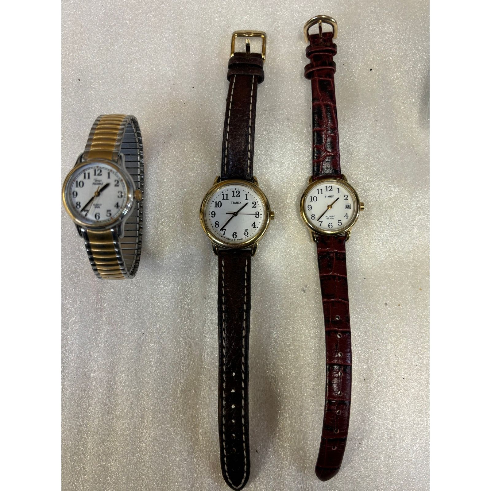 Timex 3 Timex Womens Watches. All Have New Batteries. Size ONE SIZE - 1 Thumbnail