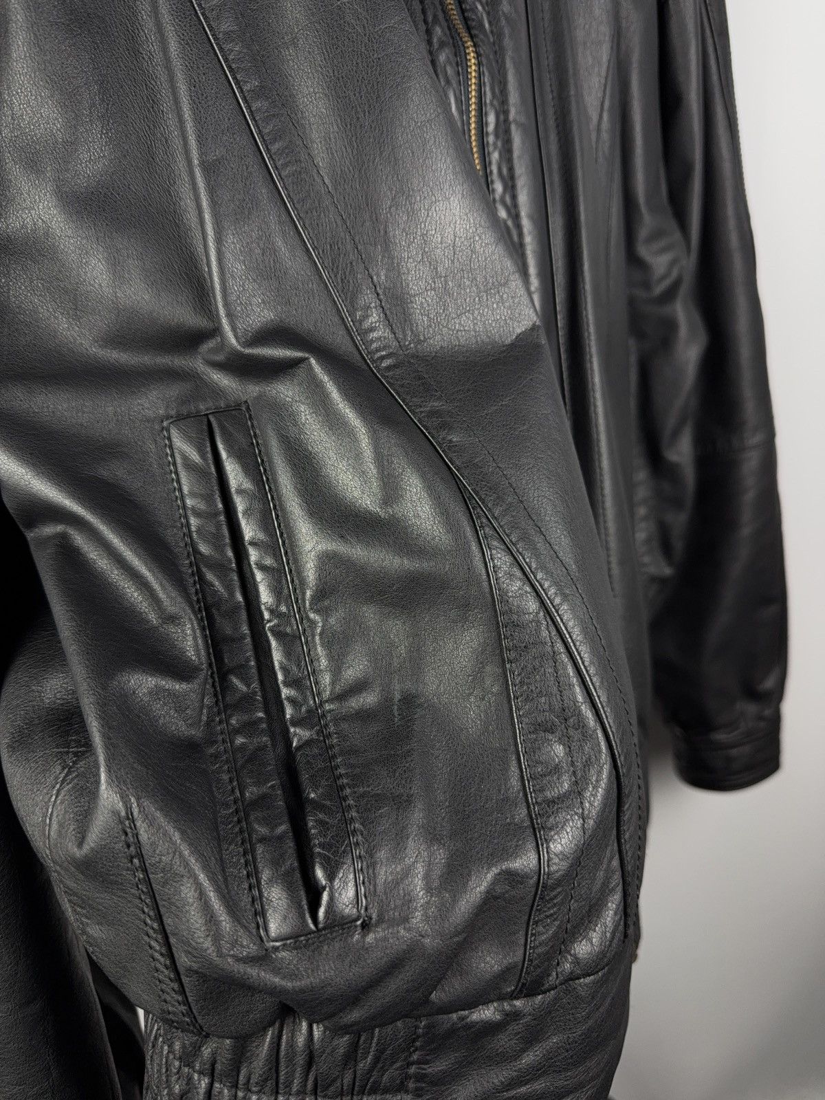Vintage Vintage Leather Jacket Genuine Leahter bomber Moto Oldmoney Size US L / EU 52-54 / 3 - 5 Thumbnail