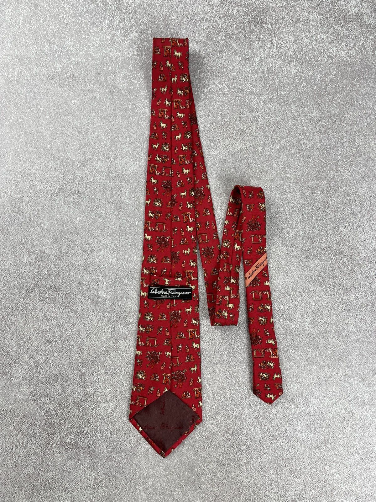 Salvatore Ferragamo × Vintage Vintage Salvatore Ferragamo Printed Silk Tie Size ONE SIZE - 7 Thumbnail