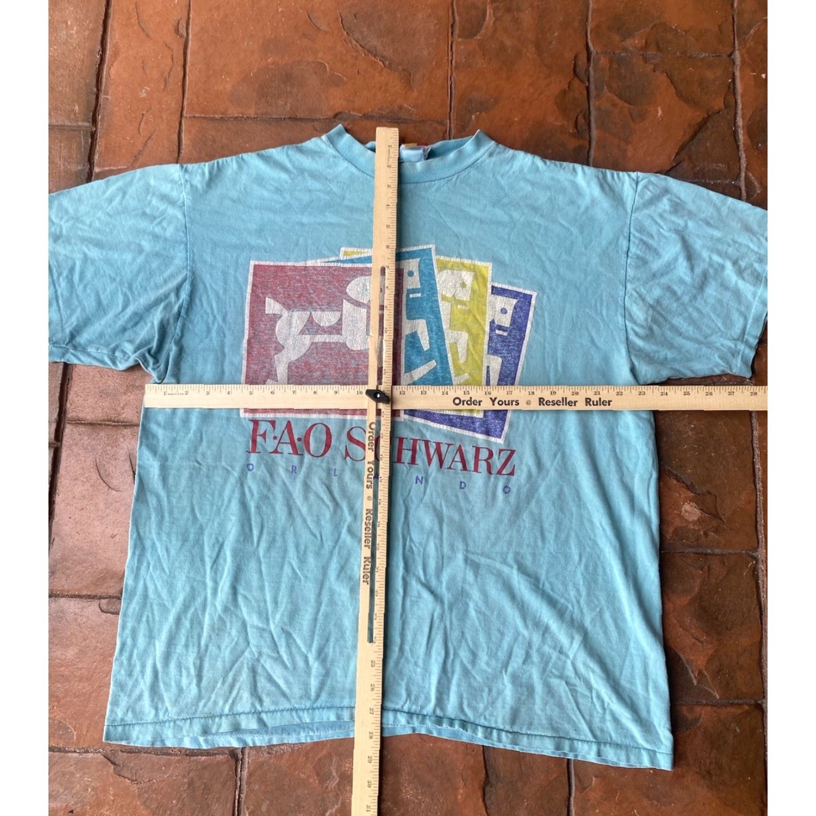 Vintage VINTAGE FAO Schwarz Toy Store Orlando Fifth Ave T-Shirt XL Crew Neck Short Sleeve Graphic Print Cotton Logo 90s Mens Size US XL / EU 56 / 4 - 7 Thumbnail
