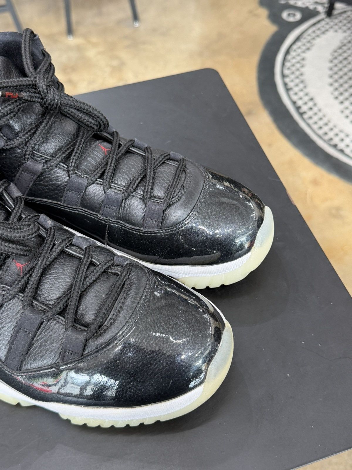 Jordan Brand Air Jordan 11 72-10 Size 10.5 (2015) Size US 10.5 / EU 43-44 - 7 Thumbnail