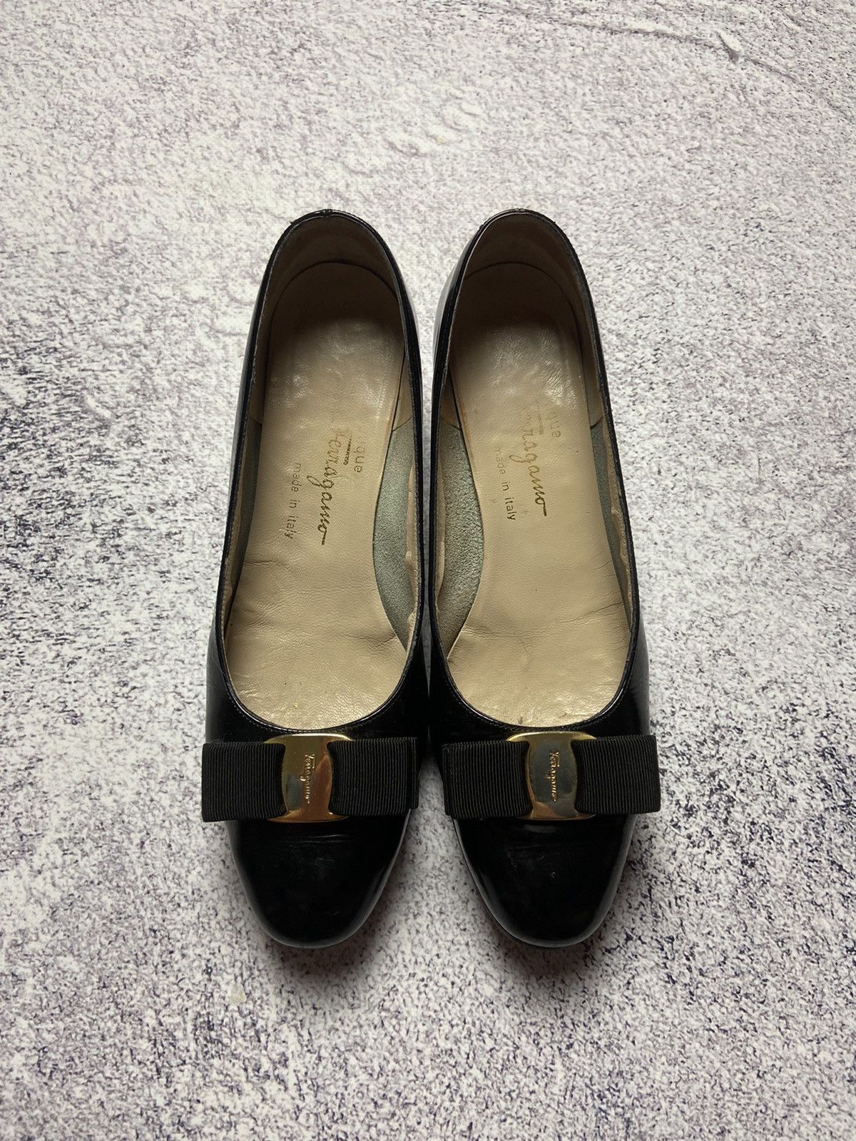 Designer × Salvatore Ferragamo Rare Selvatore Ferragamo Balet Shoes Designed Logo Sneakers Size US 7.5 / IT 37.5 - 10 Thumbnail
