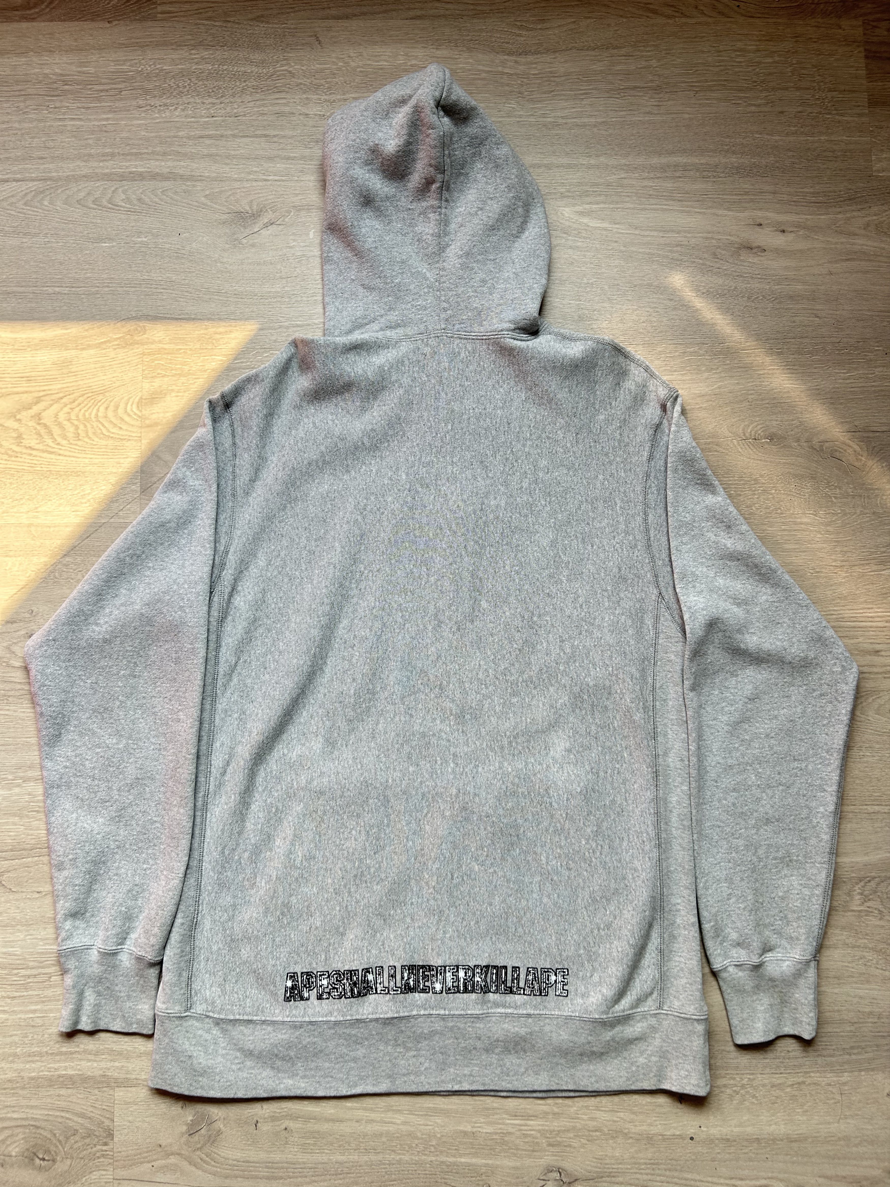 Bape 1999 A Bathing Ape Cash Money Hoodie [Size L] Size US L / EU 52-54 / 3 - 7 Thumbnail
