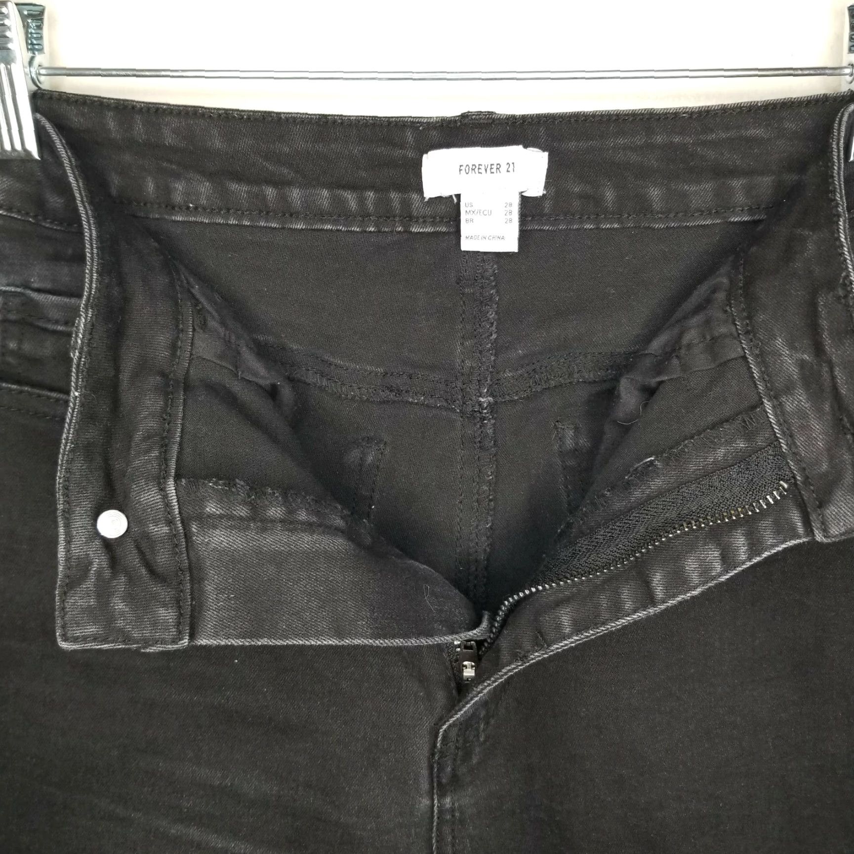 Forever 21 FOREVER 21 Jeans Skinny Women's Black Size 28 Regular 28.5" Inseam 28" Waist Size 28" / US 6 / IT 42 - 3 Thumbnail