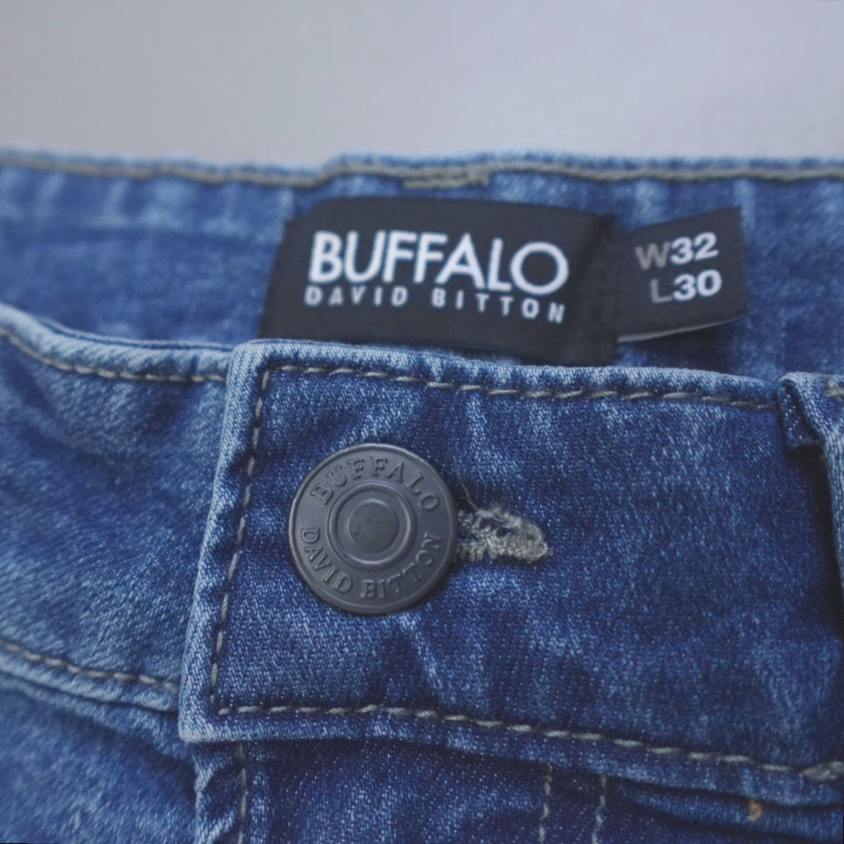 Buffalo David Bitton Buffalo David Bitton Jeans Driven Relaxed Straight Men 32x30 Blue Denim 5-Pocket Baggy Stretch Modern Casual Mens Straight Jeans Size US 34 / EU 50 - 3 Thumbnail