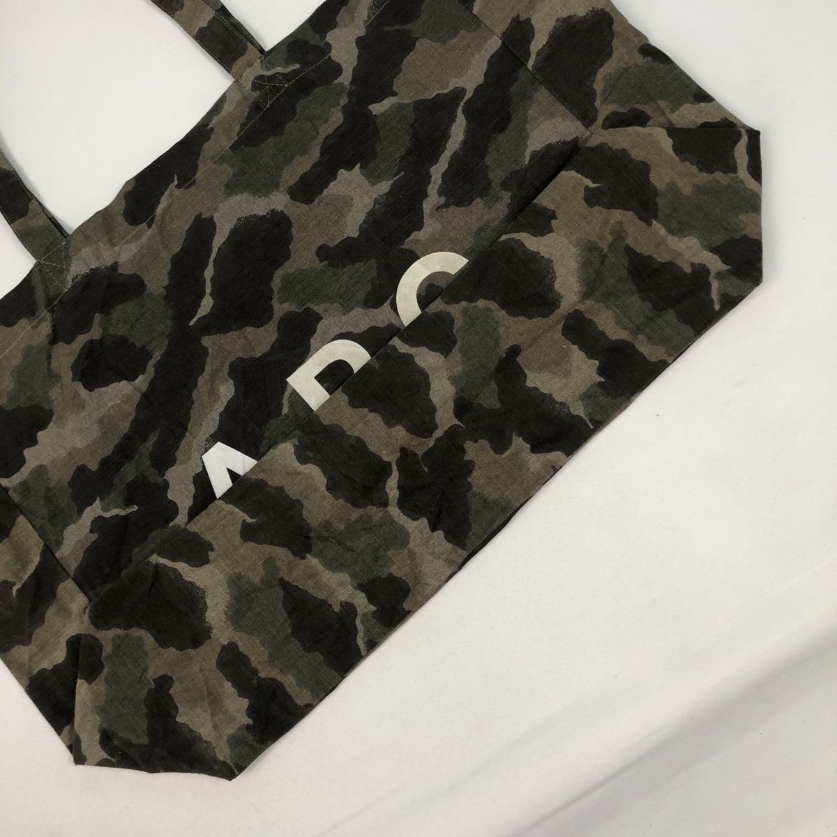 A.P.C. A.P.C. CAMO CANVAS TOTE BAG Size ONE SIZE - 4 Thumbnail