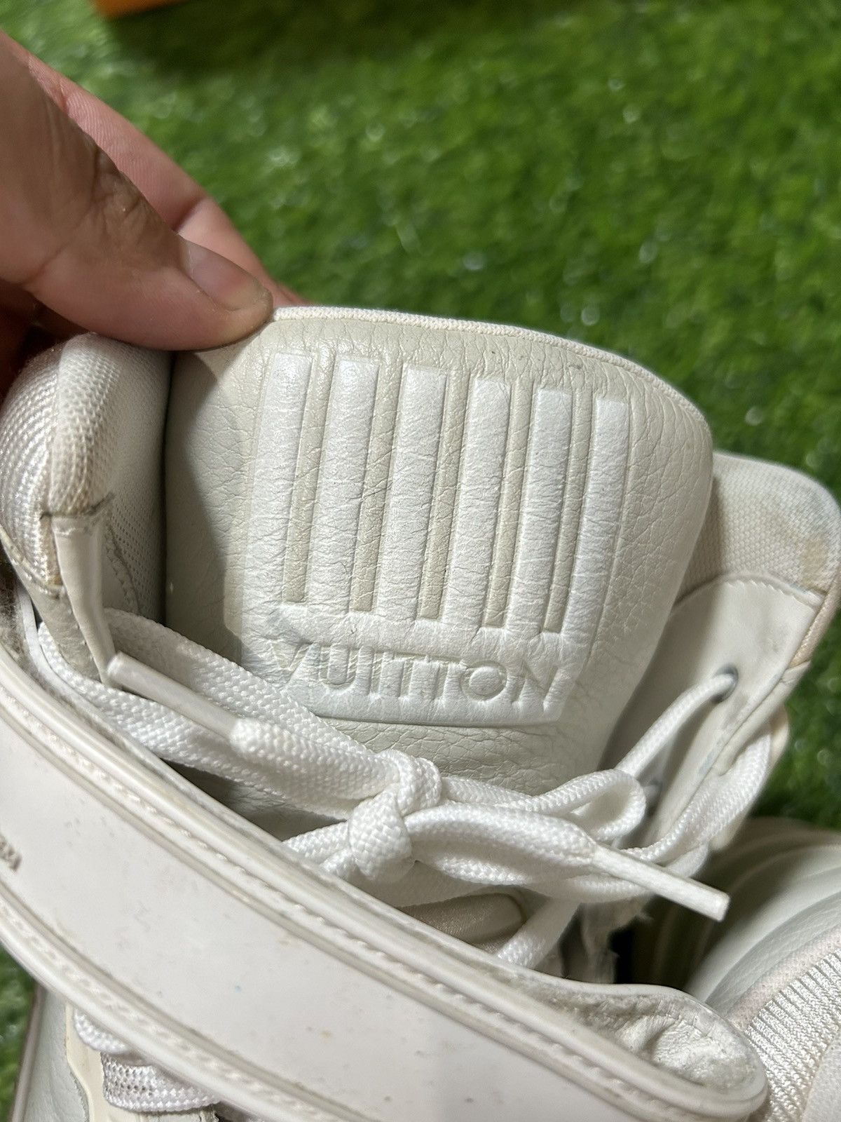Louis Vuitton Louis Vuitton High Top Trainer Size US 8 / EU 41 - 6 Thumbnail