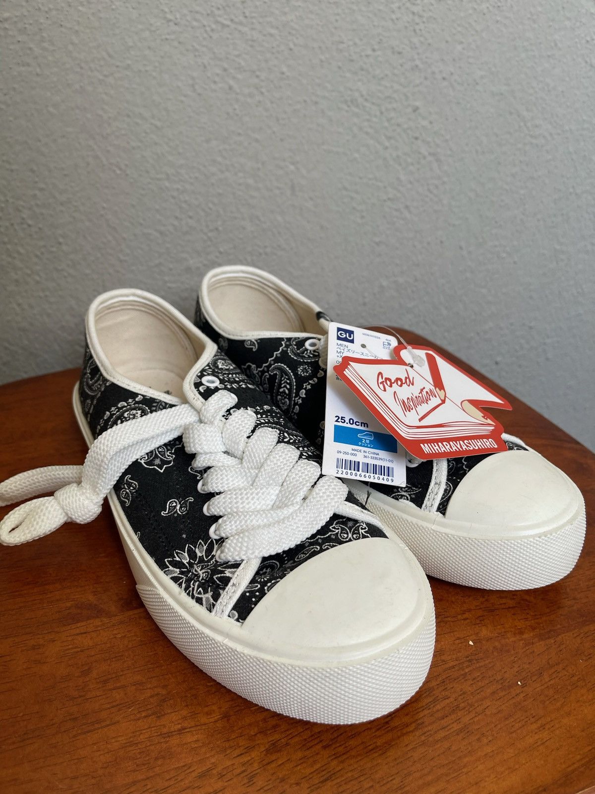 Mihara Yasuhiro Low Top Sneaker