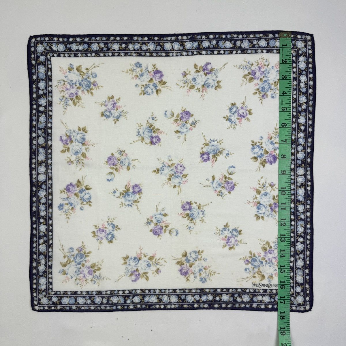 Yves Saint Laurent Yves Saint Laurent Handkerchief Pocket Square Neckerchief Size ONE SIZE - 8 Thumbnail