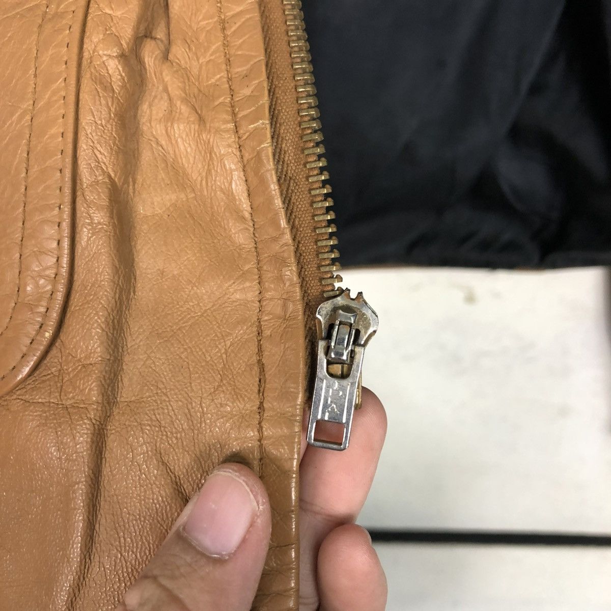 Japanese Brand 🔥CROPPED BIKER LEATHER JACKET UNBRANDED ISSEY MIYAKE Size US M / EU 48-50 / 2 - 17 Thumbnail