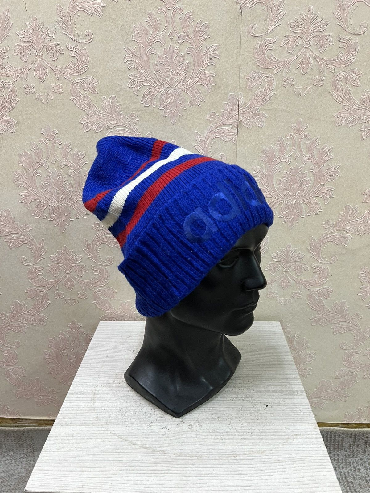 Adidas Vintage Adidas Spell Out Beanie Hats Size ONE SIZE - 4 Thumbnail