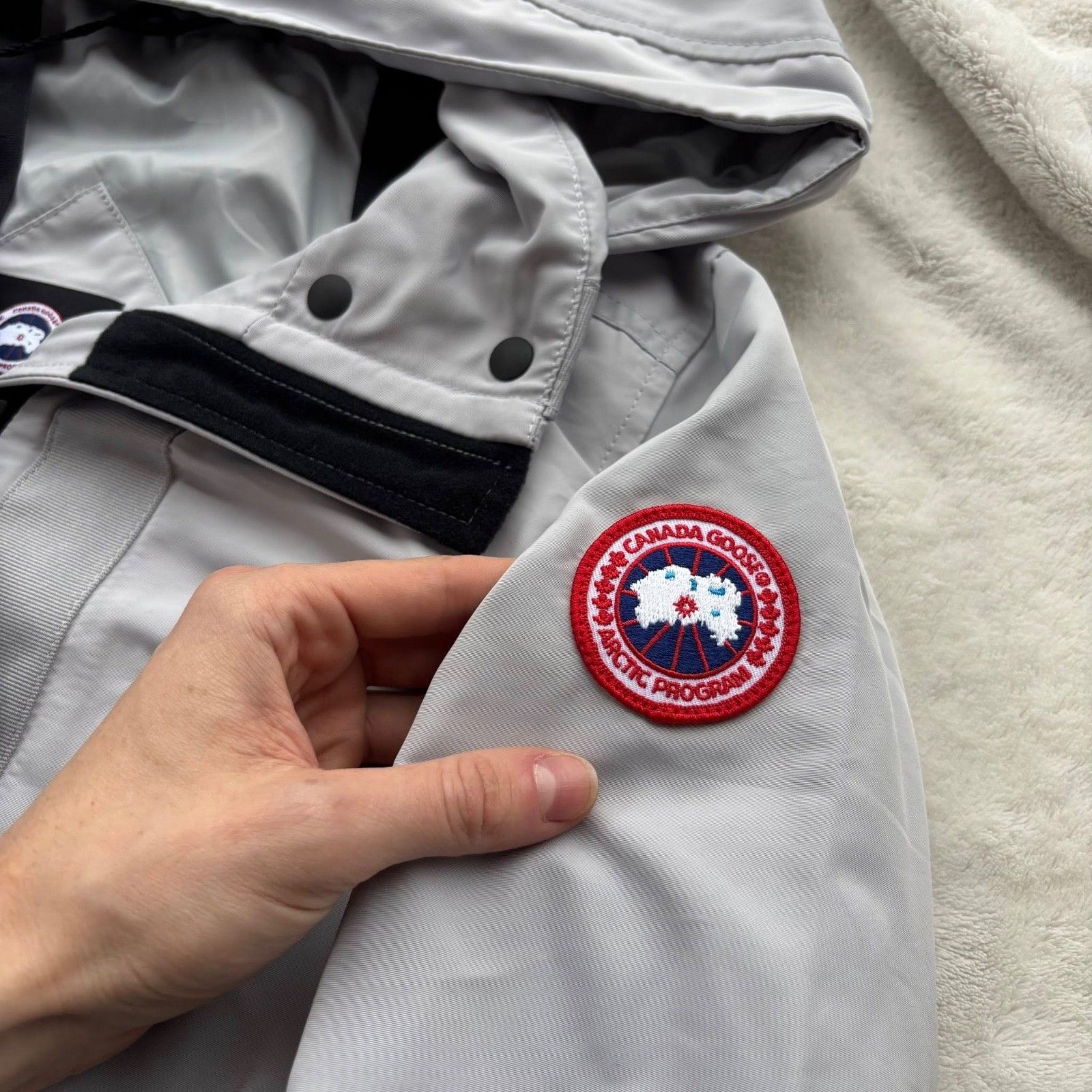 Canada Goose Canada Goose Belcarra Silverbirch Grey Hooded Jacket - $750 Size XS / US 0-2 / IT 36-38 - 4 Thumbnail
