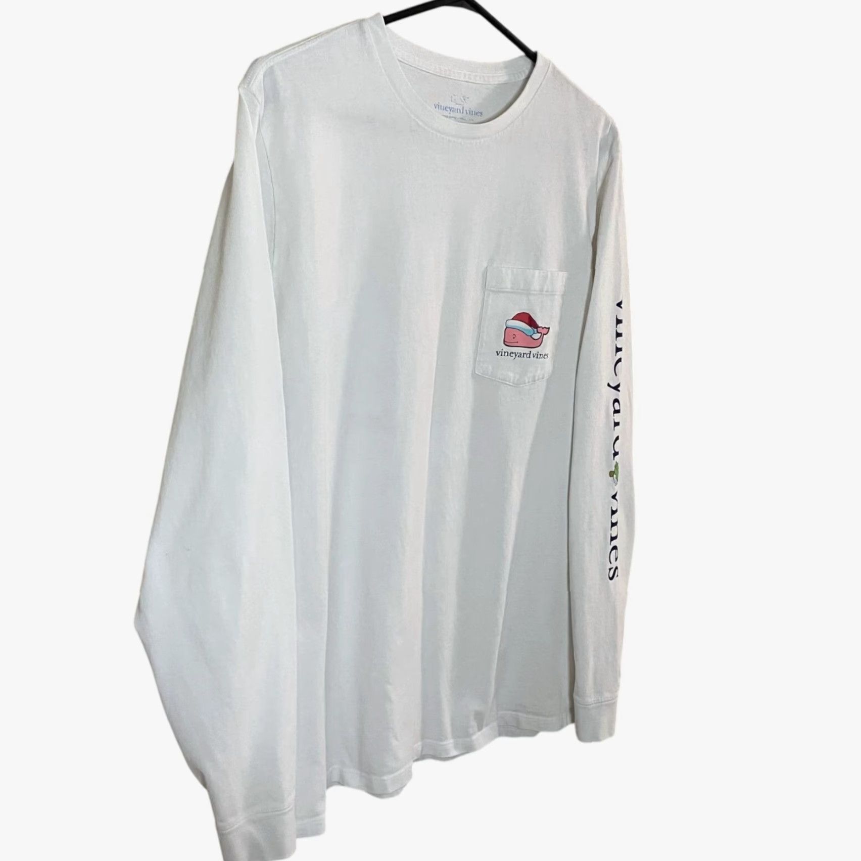 Vineyard Vines Vineyard Vines Santa Whale Long-Sleeve Pocket Tee Men M White Christmas Holiday T-Shirt Size US M / EU 48-50 / 2 - 2 Thumbnail
