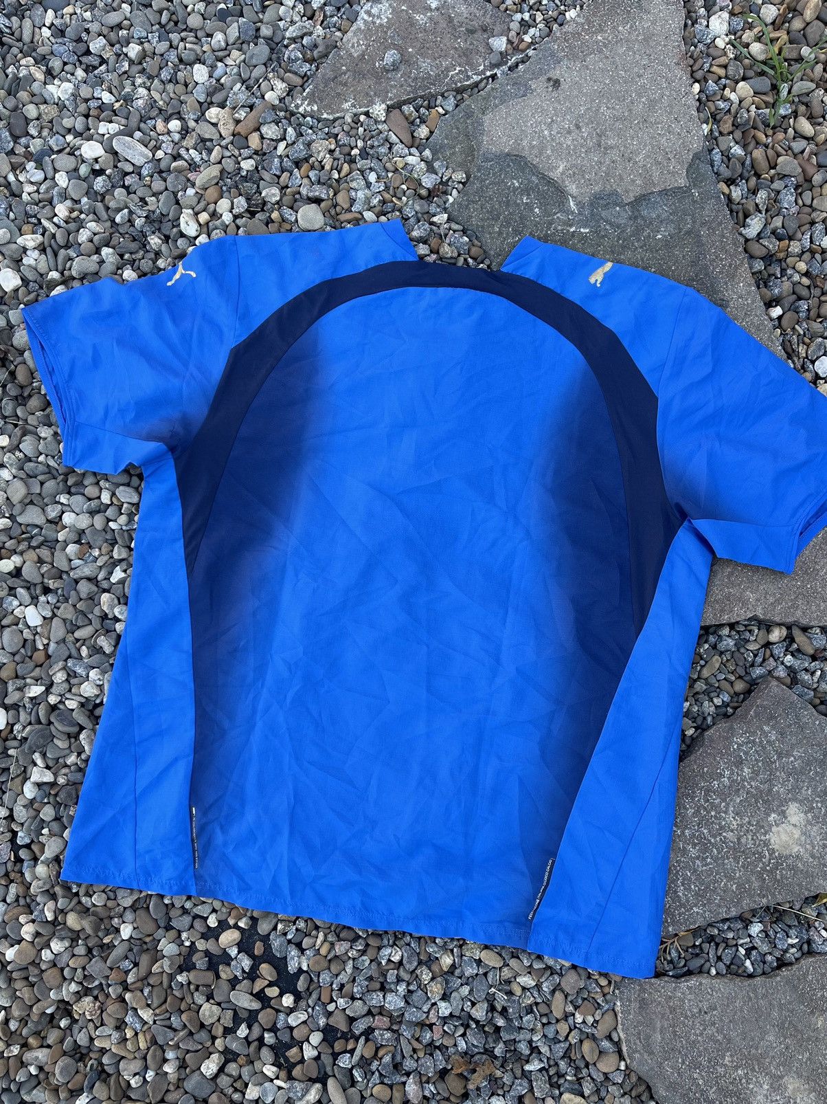 Puma × Vintage 2004 Puma Italy Neil Barrett blue rare soccer jersey Size US XL / EU 56 / 4 - 9 Thumbnail