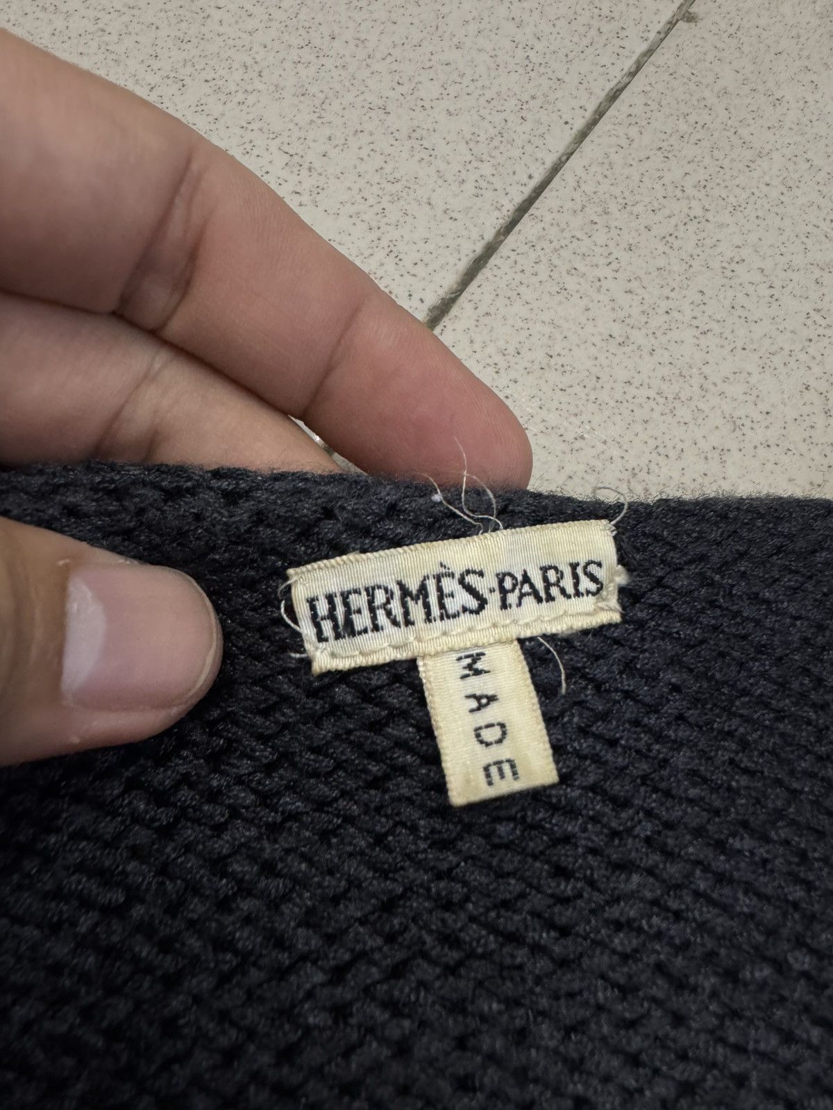 Hermes VINTAGE HERMES KNIT TOP SLEEVELESS SHIRT Size US XS / EU 42 / 0 - 3 Thumbnail
