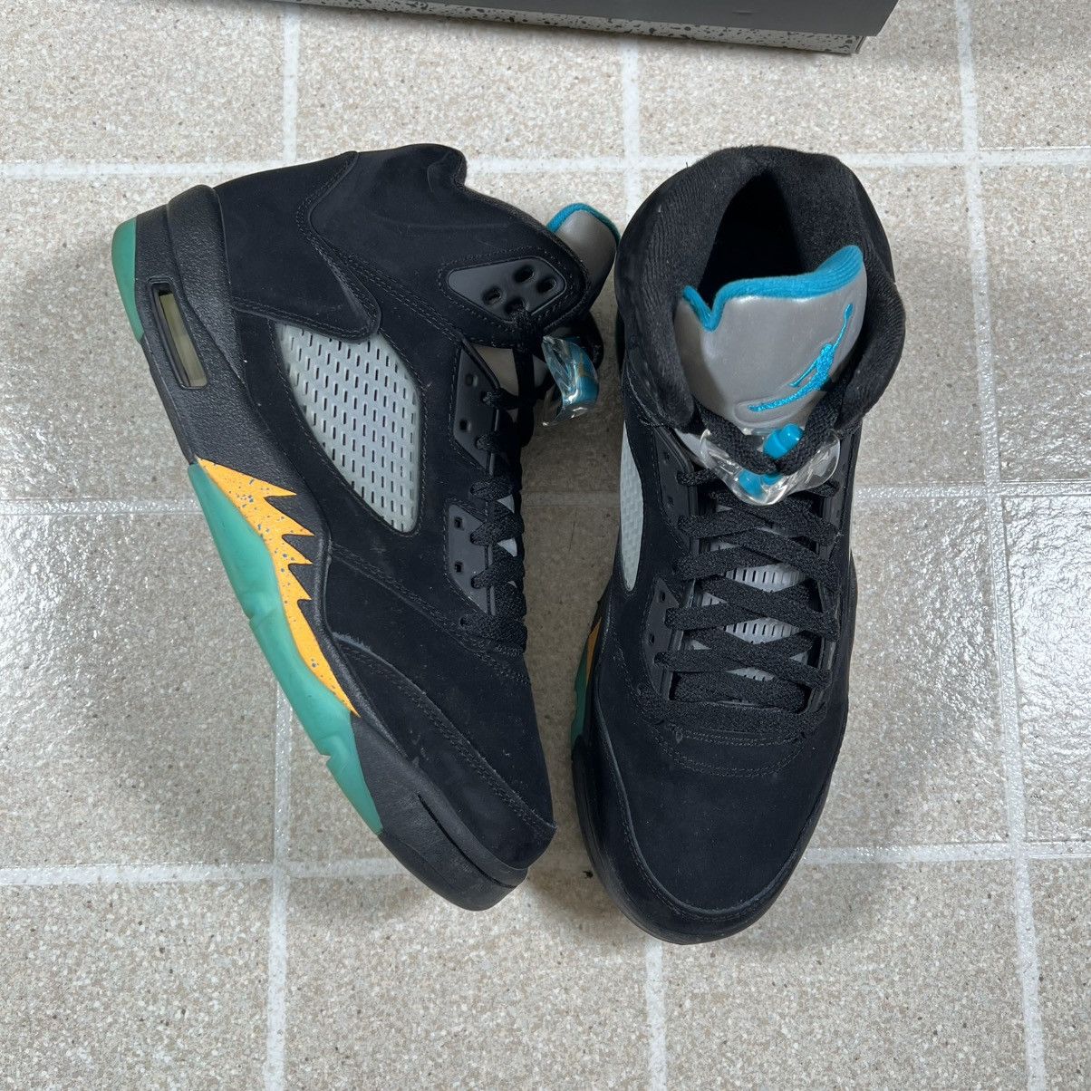 Jordan Brand Size 10- Nike Air Jordan 5 Retro Aqua Black (2023) Size US 10 / EU 43 - 2 Thumbnail