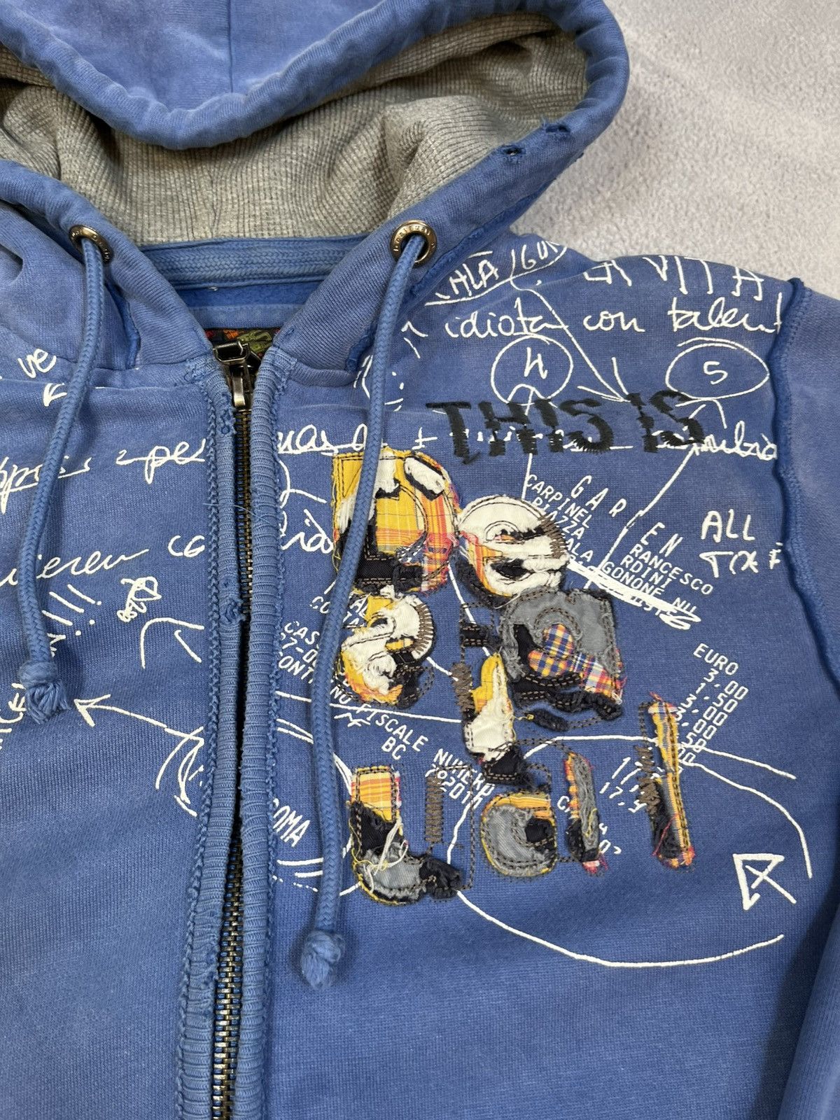 Desigual × Japanese Brand Vintage Y2K Desigual faded big logo zip hoodie trashed style Size US XL / EU 56 / 4 - 14 Thumbnail