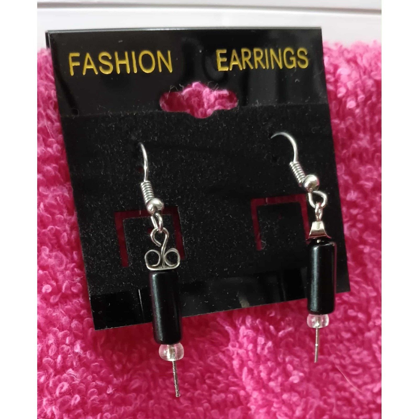The Unbranded Brand nurse earrings Size ONE SIZE - 2 Thumbnail
